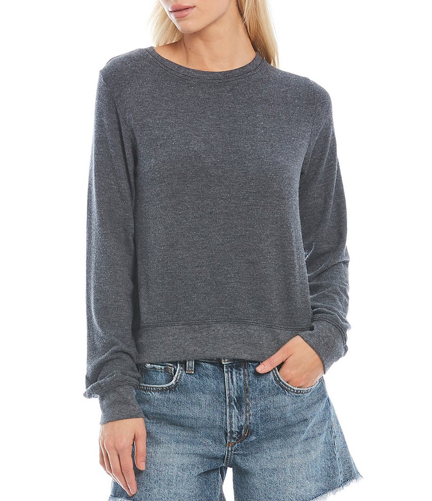 WILDFOX Long Sleeve Crew Neck Coordinating Pullover Top