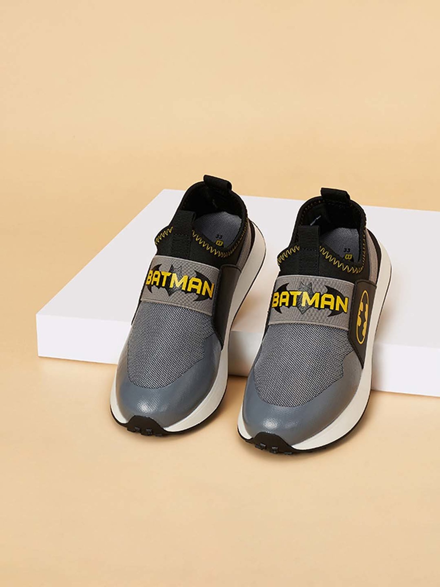 Yellow by Westside White Solid High-Top Boots