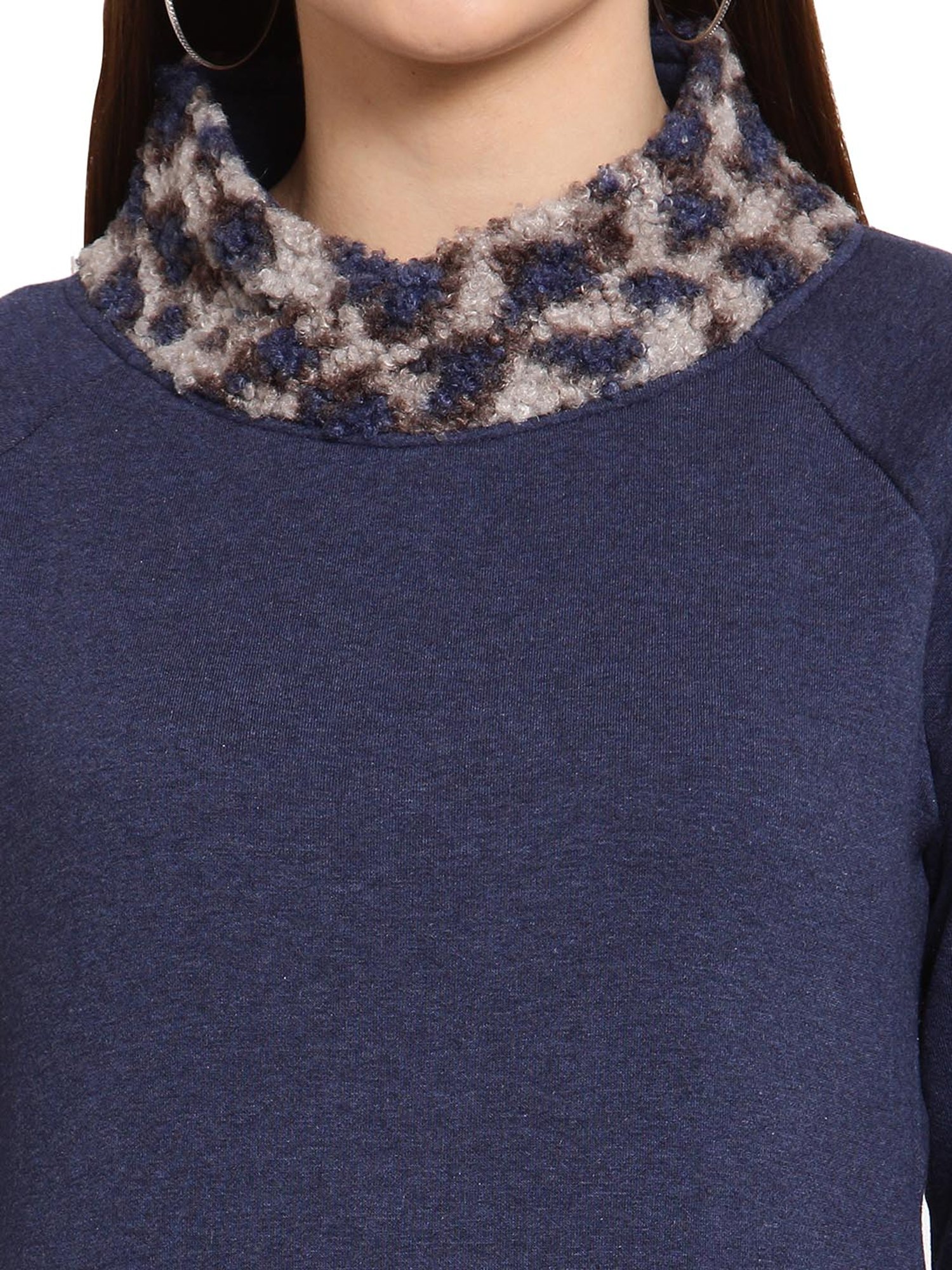 Juelle Blue Full Sleeves Sweatshirt