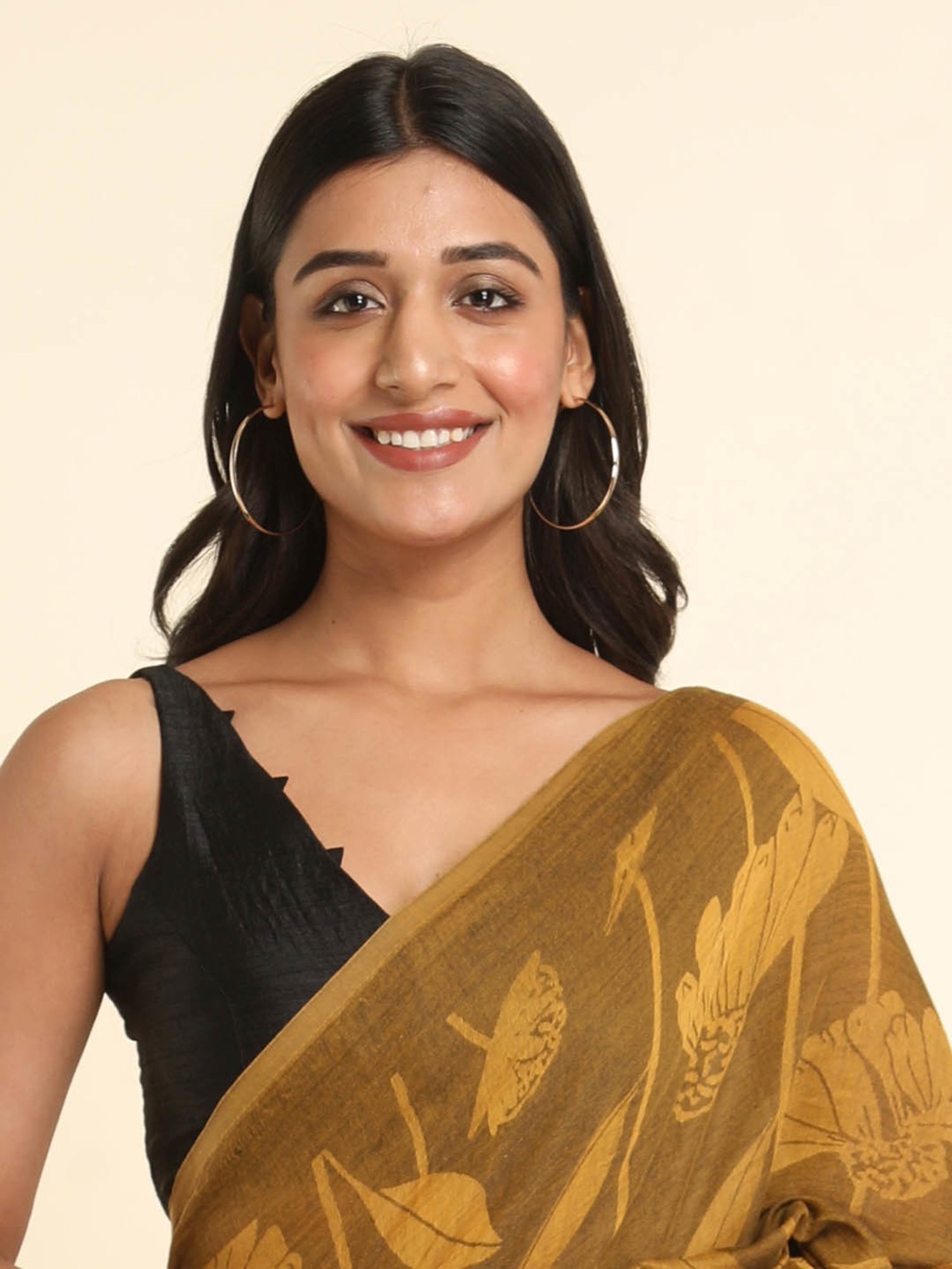 Suta Mustard Printed Saree Without Blouse