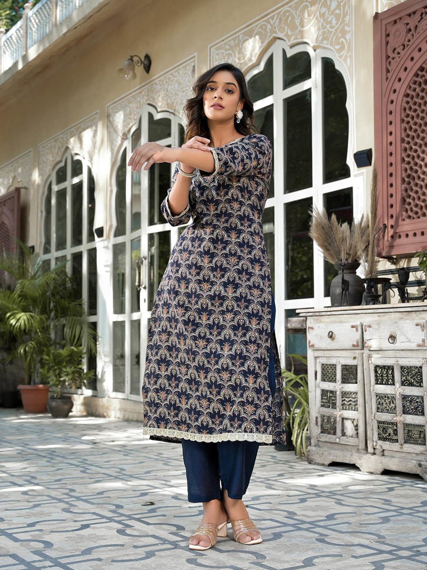 Yufta Navy Printed Kurta Pant Set