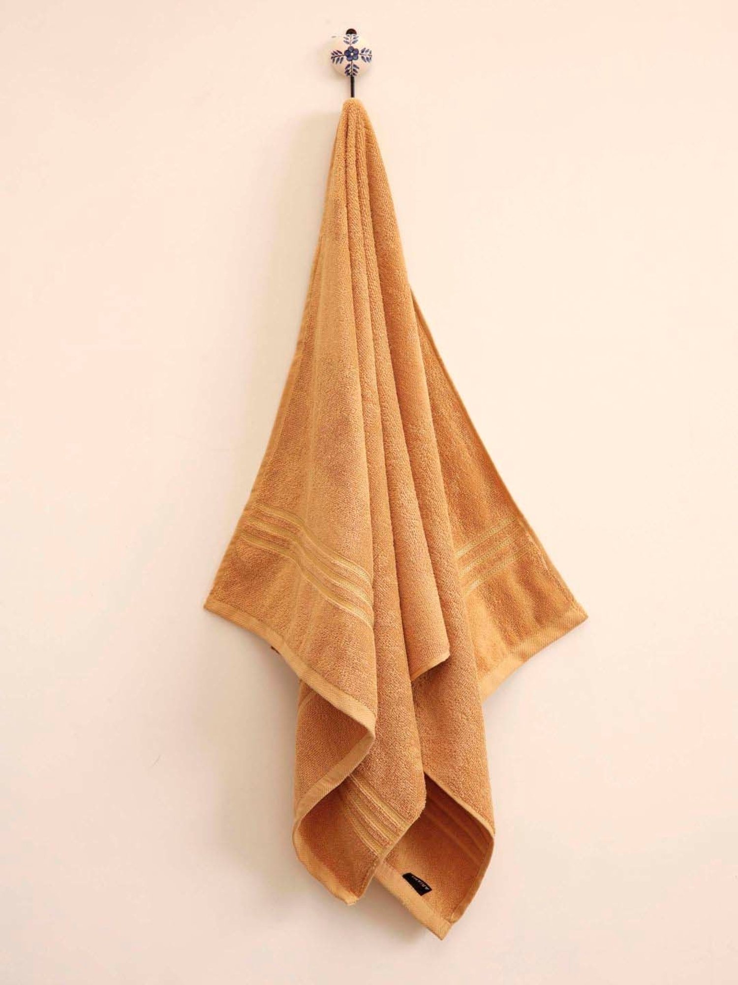 Ariana High Absorbent Brown Cotton 450 GSM Bath Towel