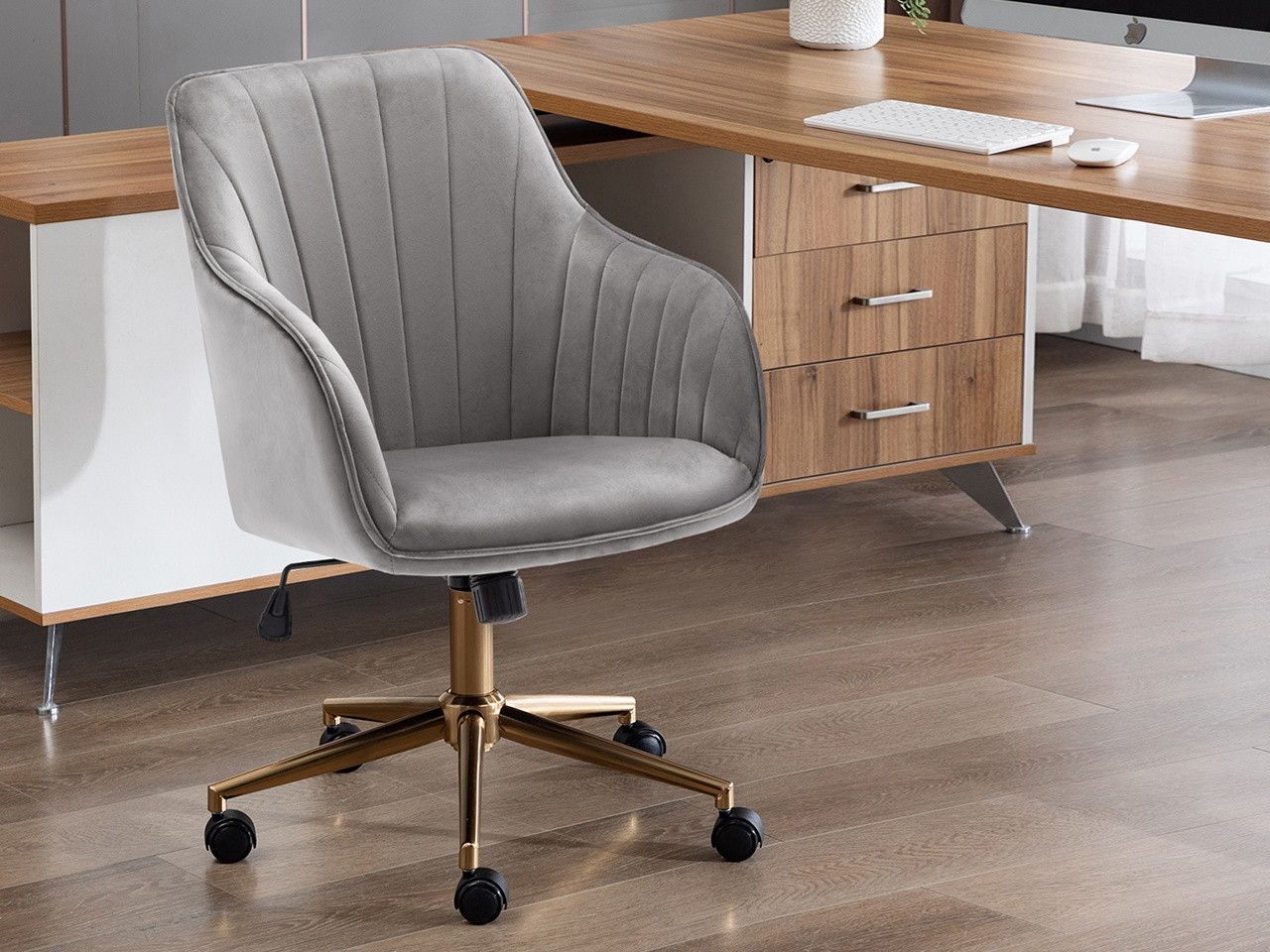Swivel Height Adjustable Task Chair with Arms Velvet Upholstered Office Chair