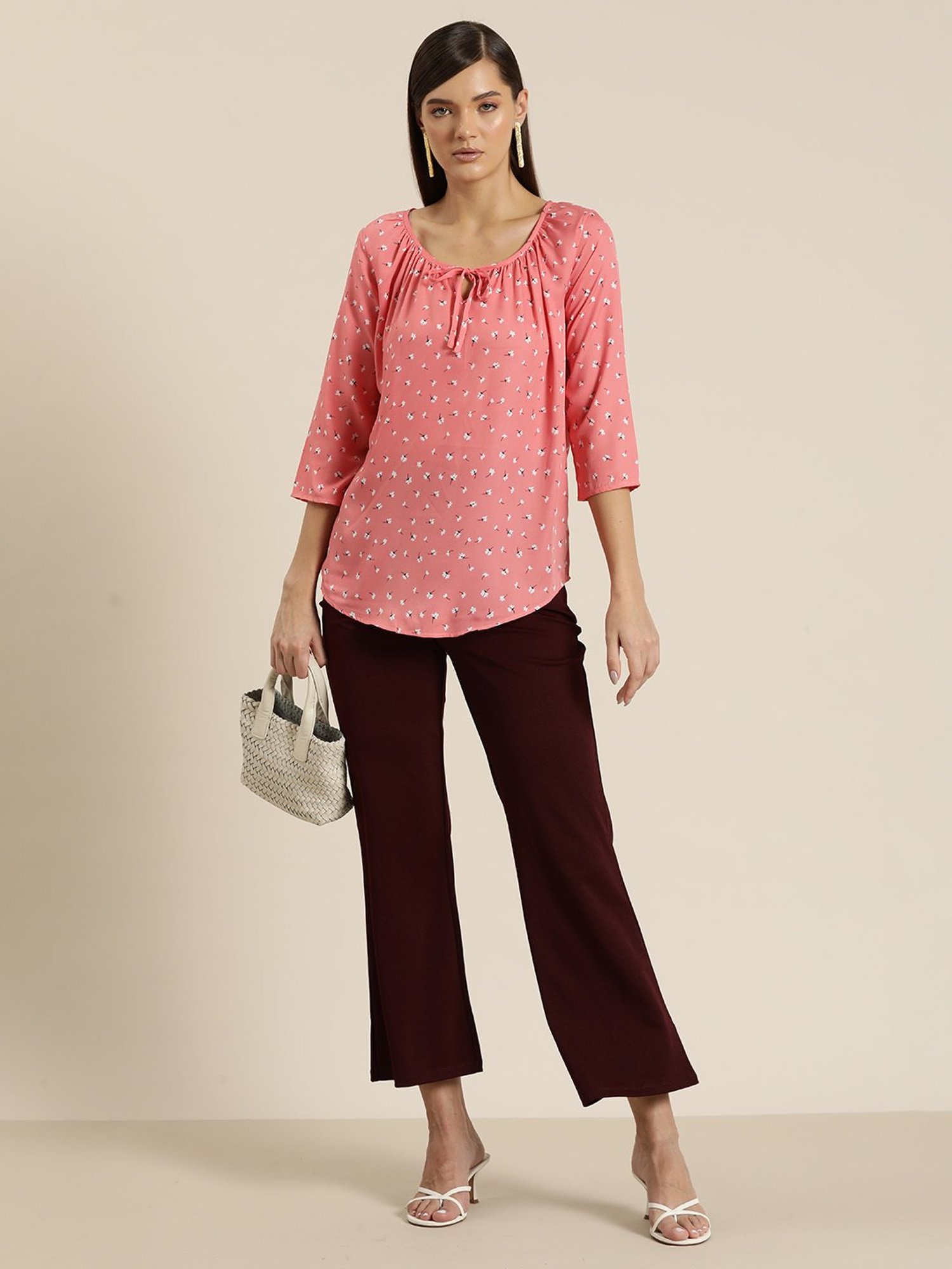 Qurvii Pink Floral Print Top