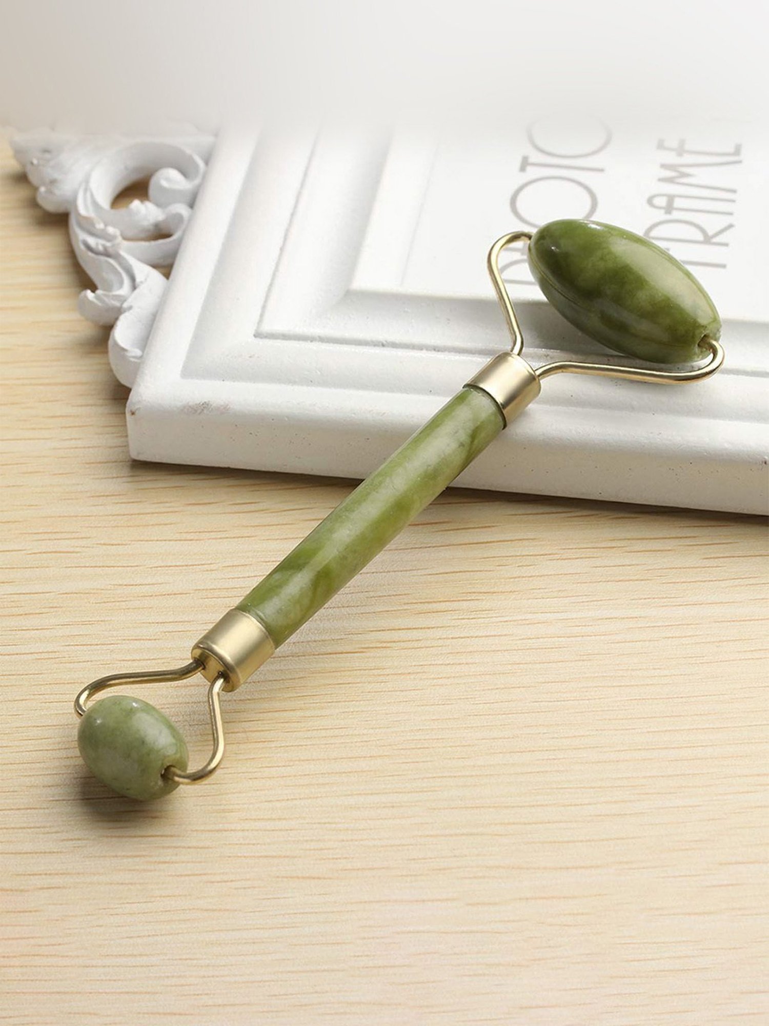 Kazarmaa Jade Roller Face Massager