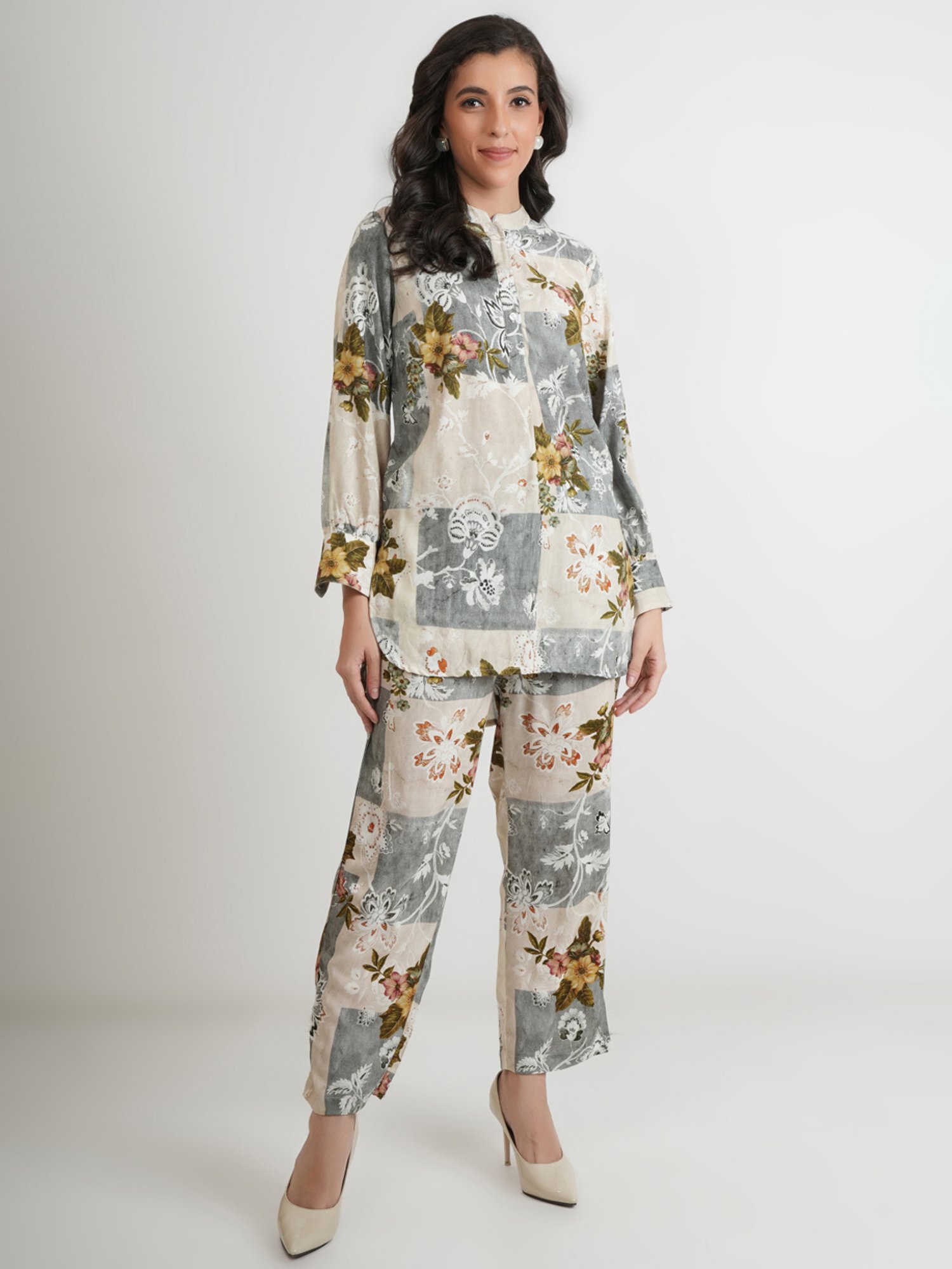 Zolo Label Grey Floral Print Top Pant Set
