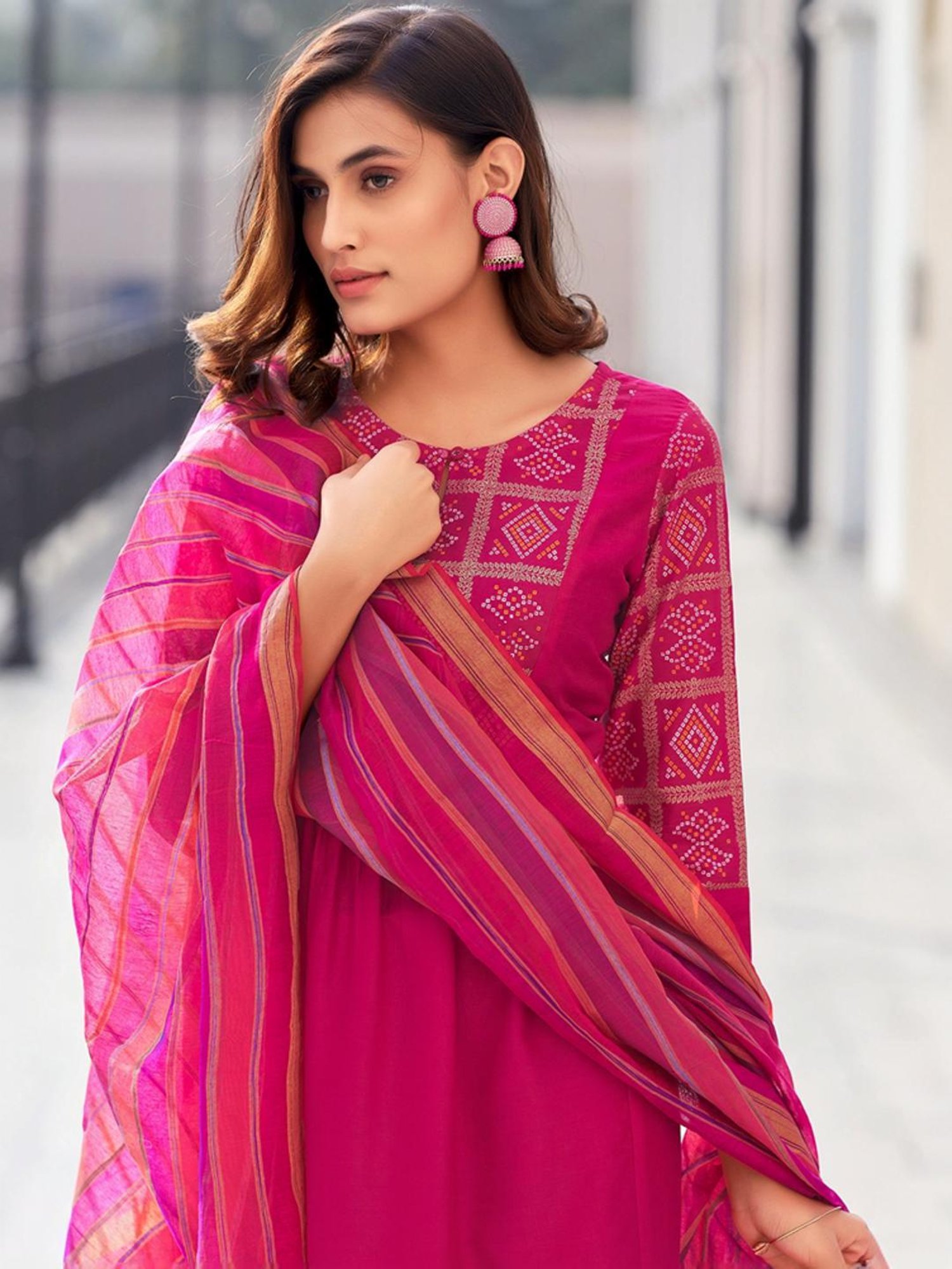 Skylee Pink Printed Kurta Pant Set With Dupatta