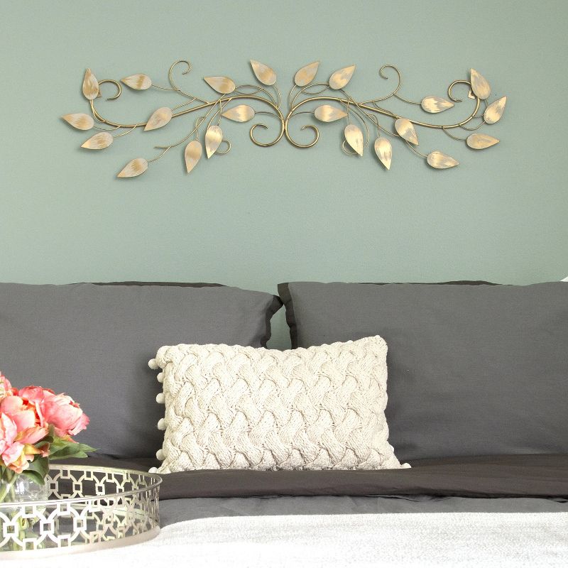 Stratton Home Decor Hand Crafted Horizontal Over the Door Wall Scroll Art in with Leaf Details and Attached Keyhole, Brushed Gold Finish