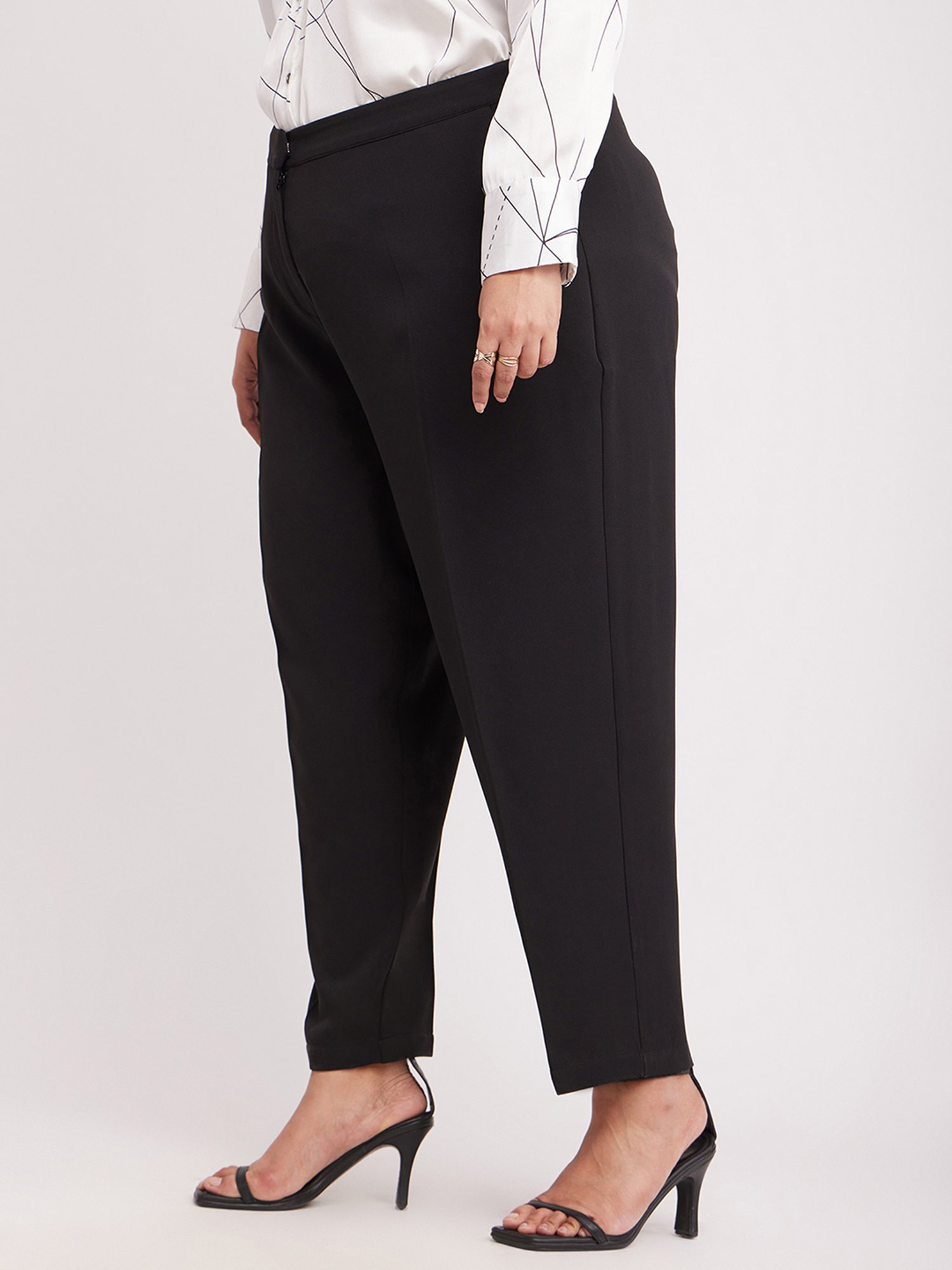 Fablestreet X Black Polyester Relaxed Fit Mid Rise Trousers