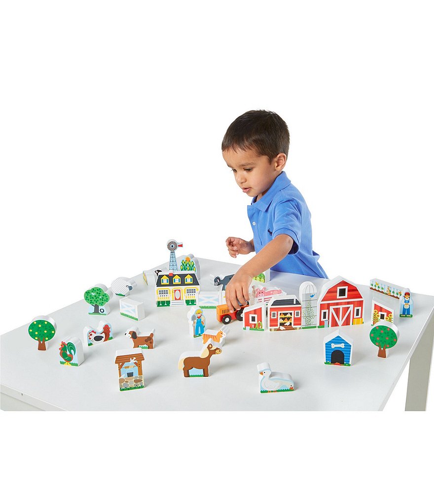 Melissa & Doug Wooden Farm & Tractor Play Set