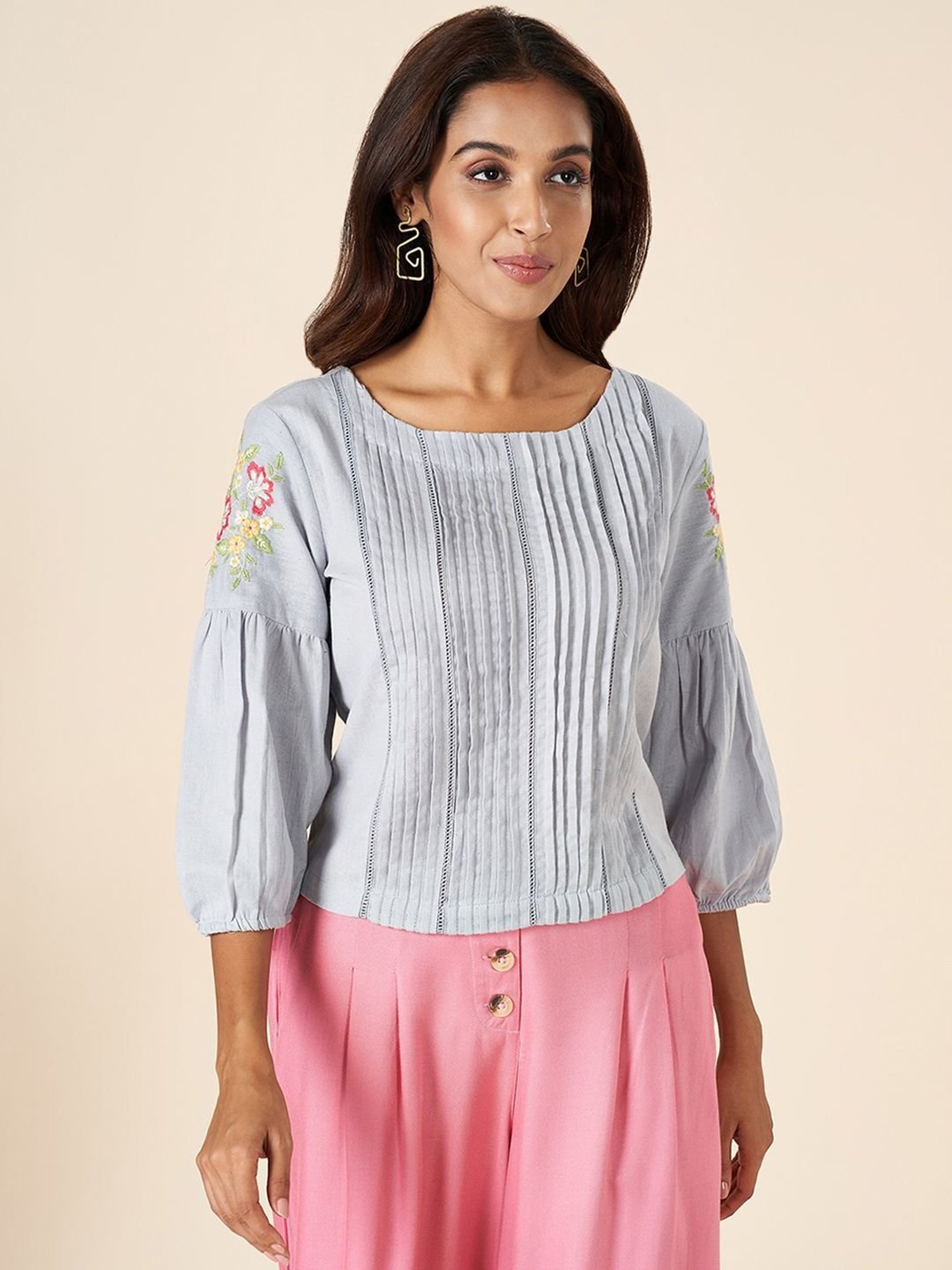 Akkriti by Pantaloons Grey Cotton Embroidered Top