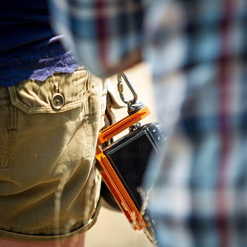 QR11 Universal Camera L-Bracket QR Plate & Cable Access