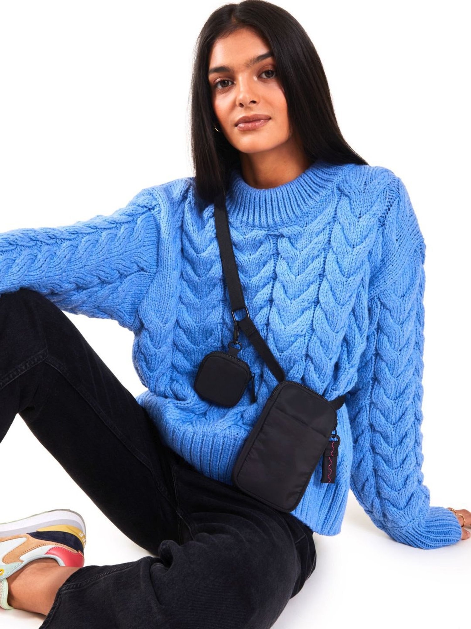 Accessorize London Black Fabric Solid Mobile Pouch