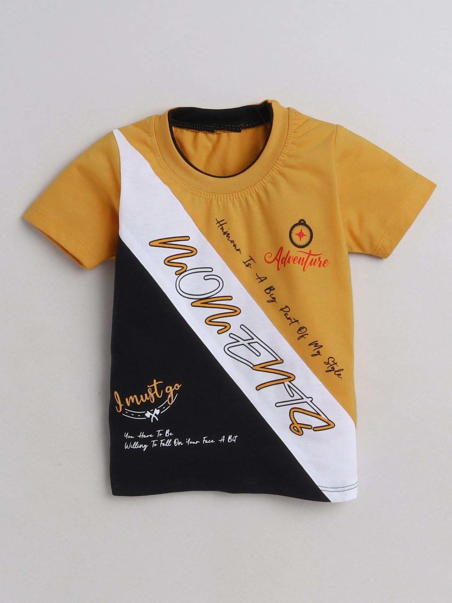 Fourfolds Unisex Mustard Printed Clothing Set