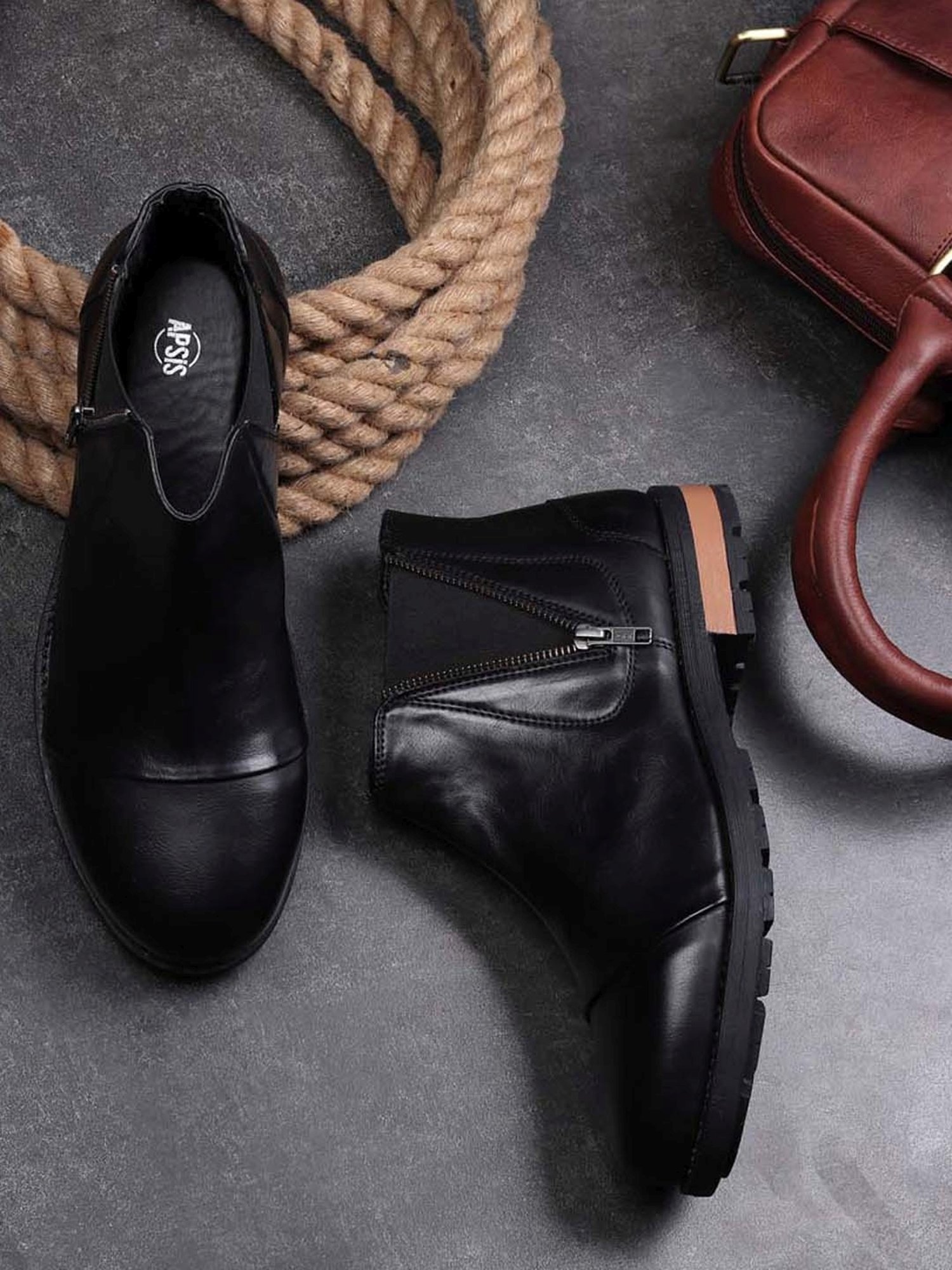 Apsis Men's Black Chelsea Boots