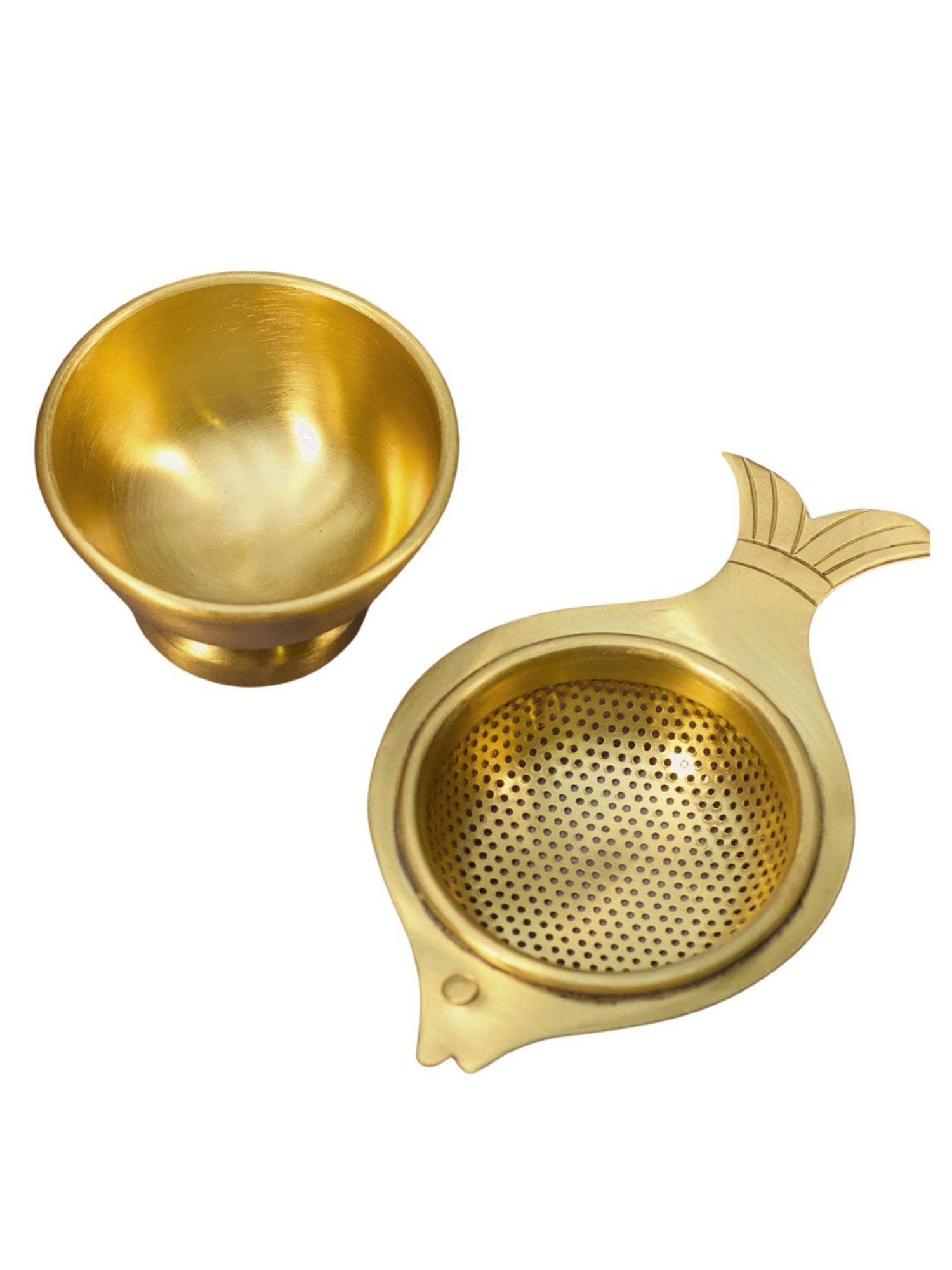 Ambi Fish Shaped Tea Medium Sized Strainer With Resting Pot