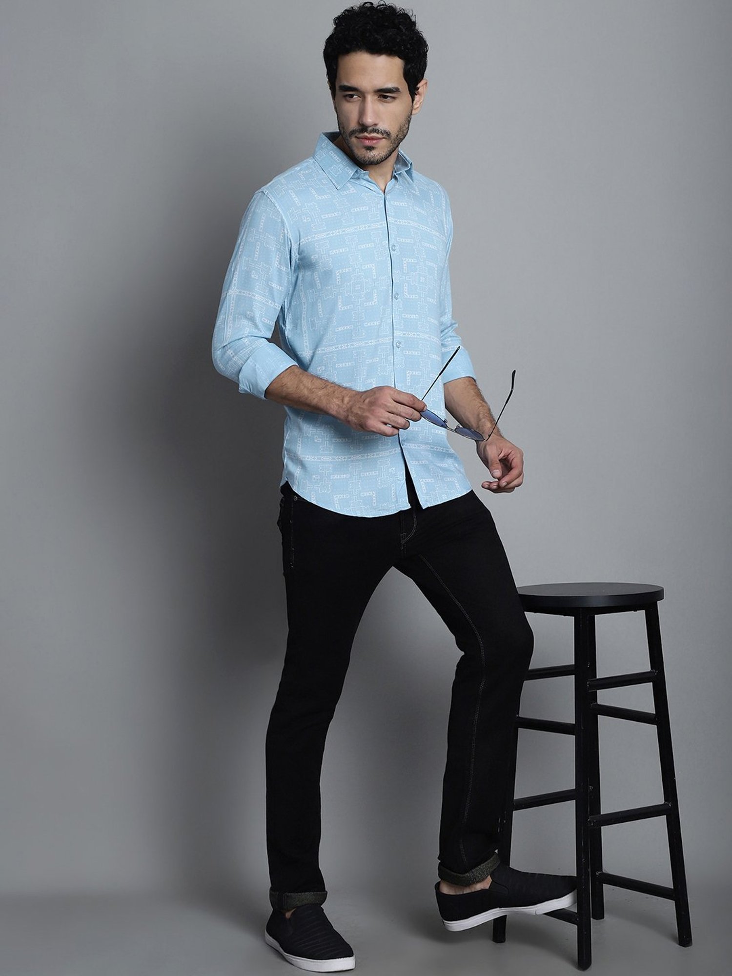 Jainish Sky Blue Regular Fit Geometric Print Shirt
