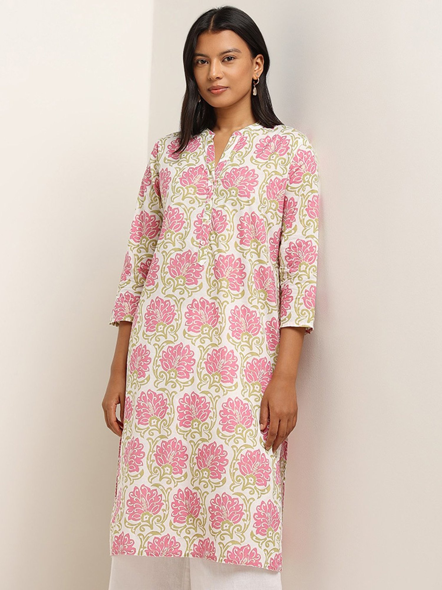 Utsa by Westside Pink Floral Printed Straight Kurta
