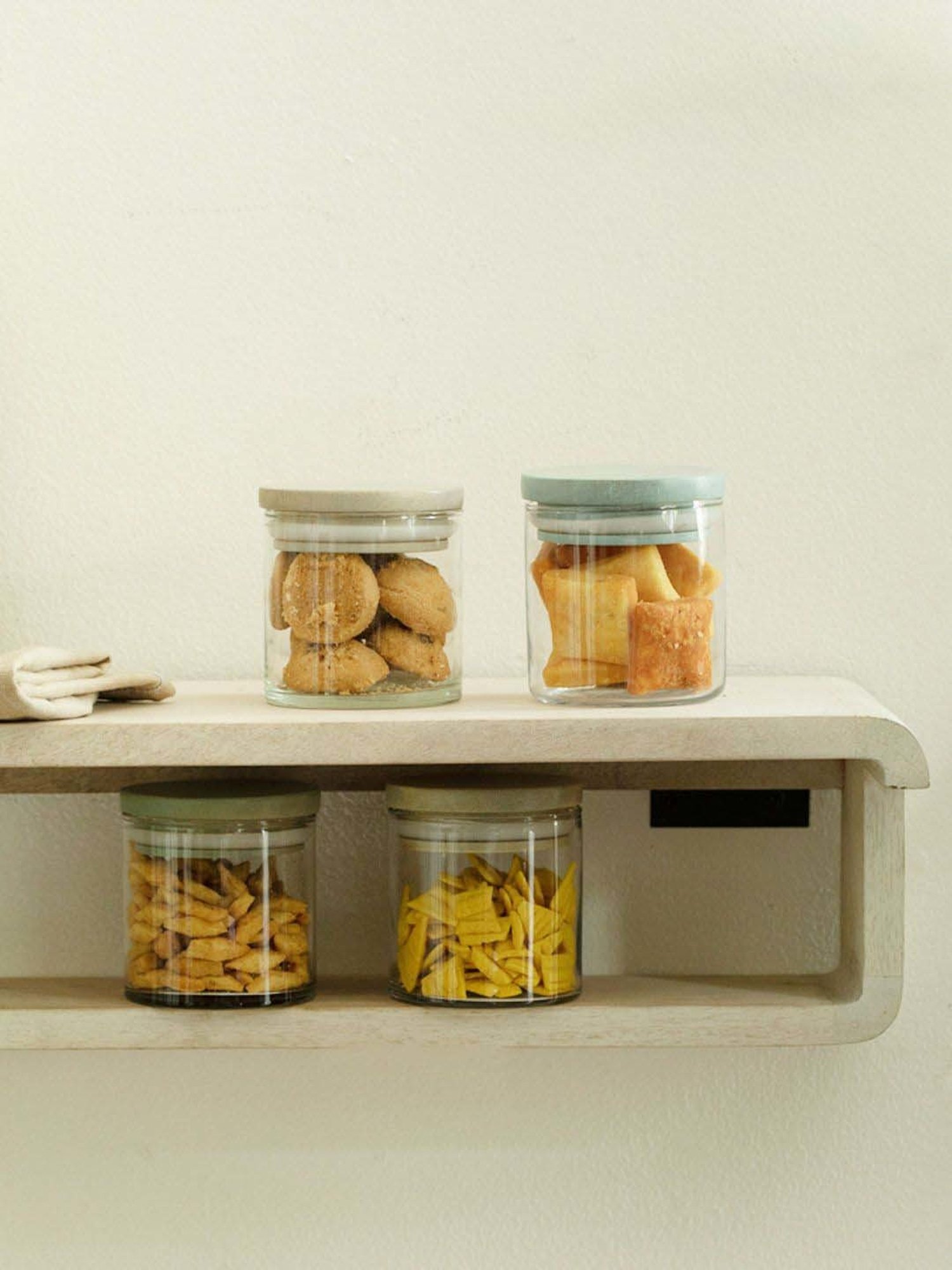 Aristo Silver Stainless Steel Storage Containers with Base Stand - Set of 7