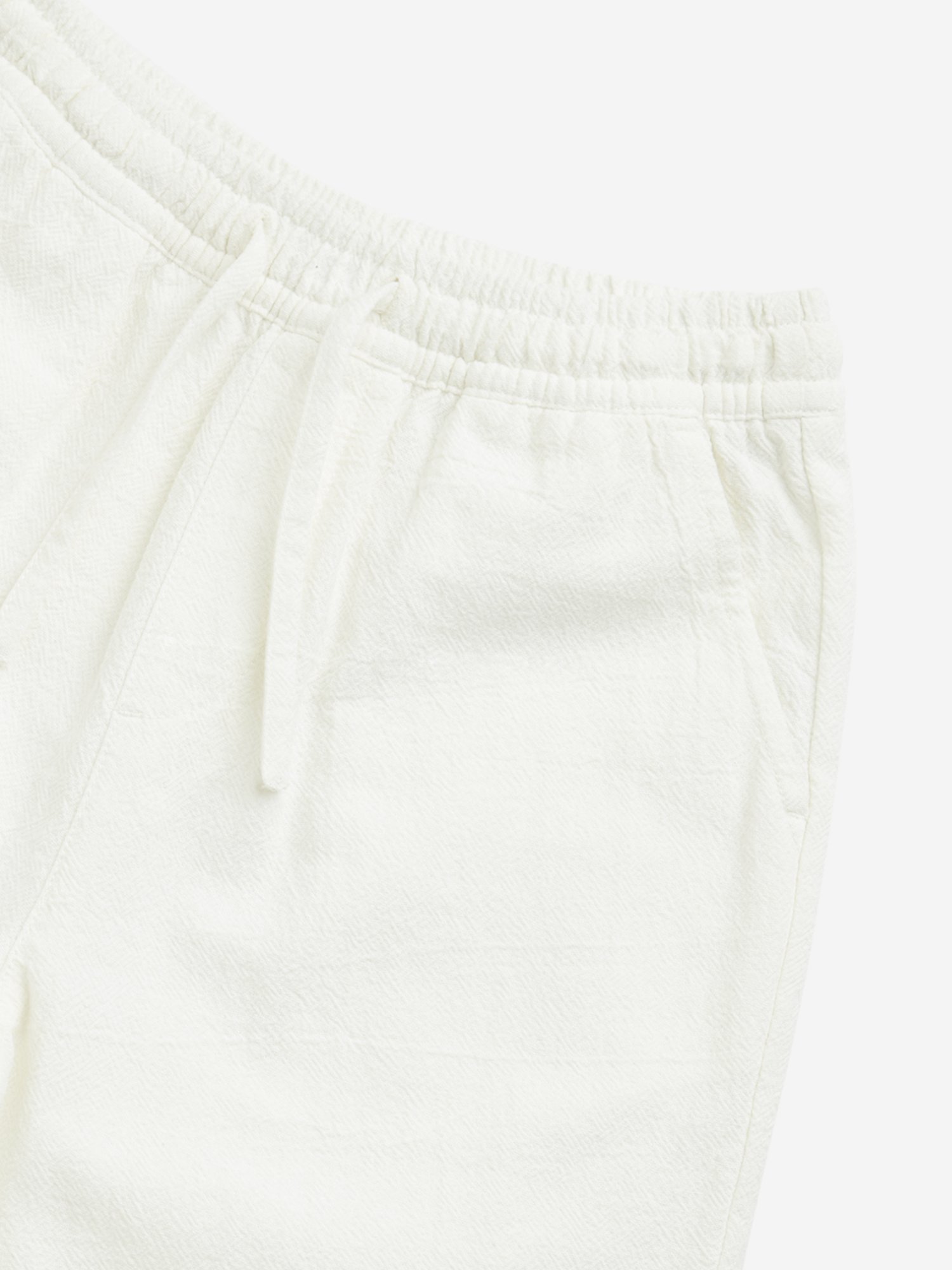 Y&F Kids by Westside Off-White Textured Mid-Rise Cotton Shorts