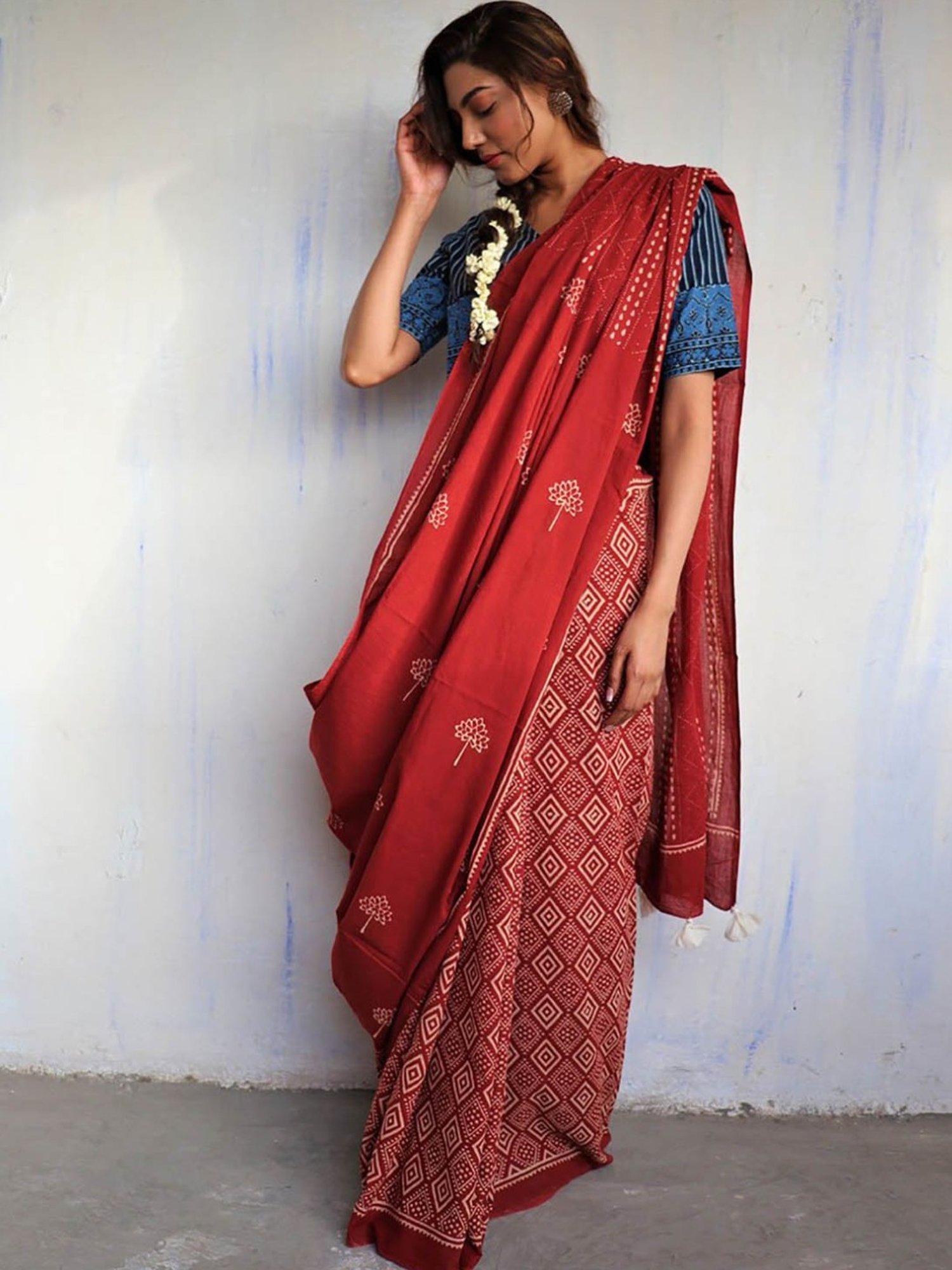 Chidiyaa Maroon Block Printed God Saree