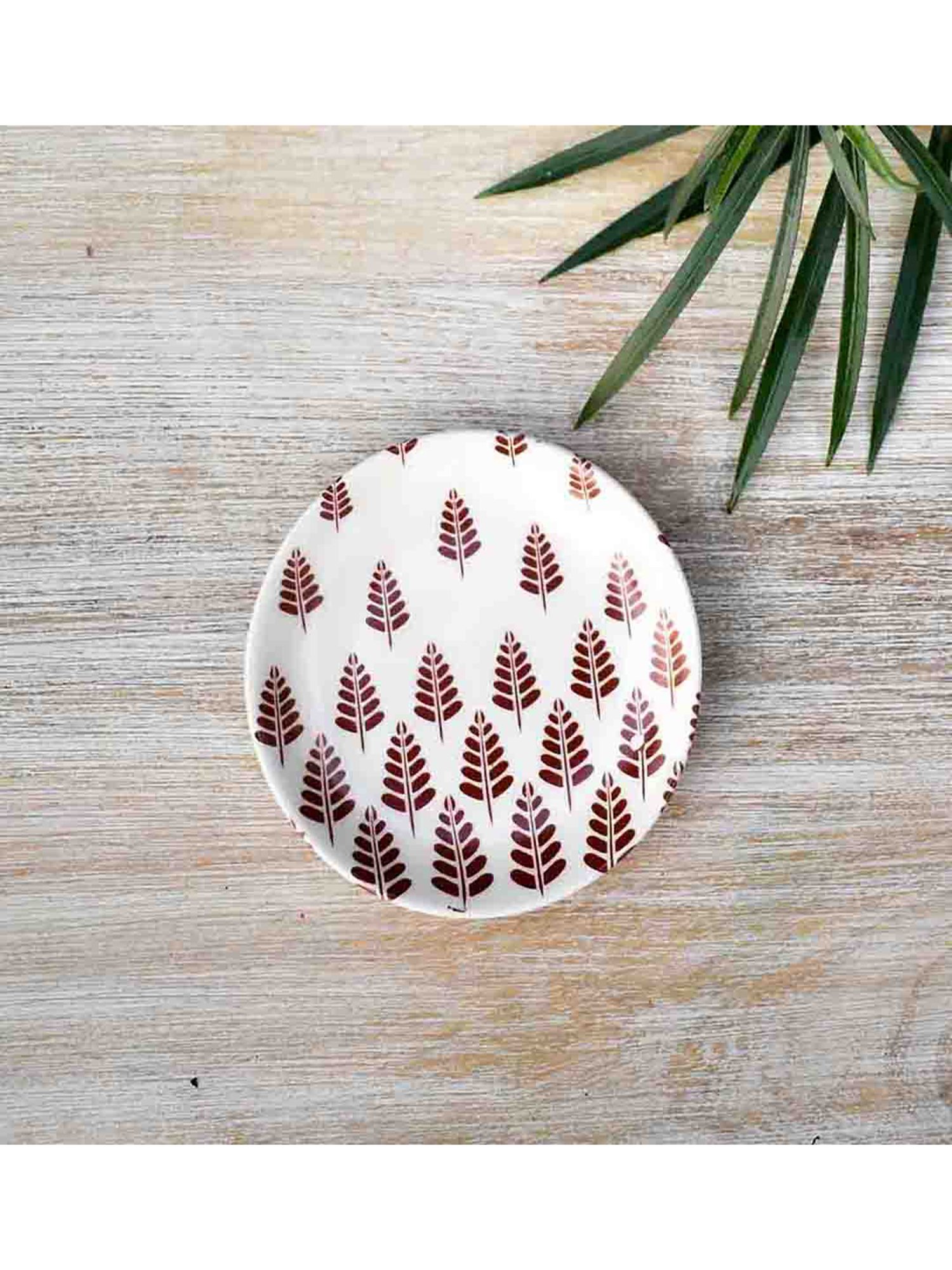 Fanusta Bahaar White Ceramic Side Plate - Set of 1