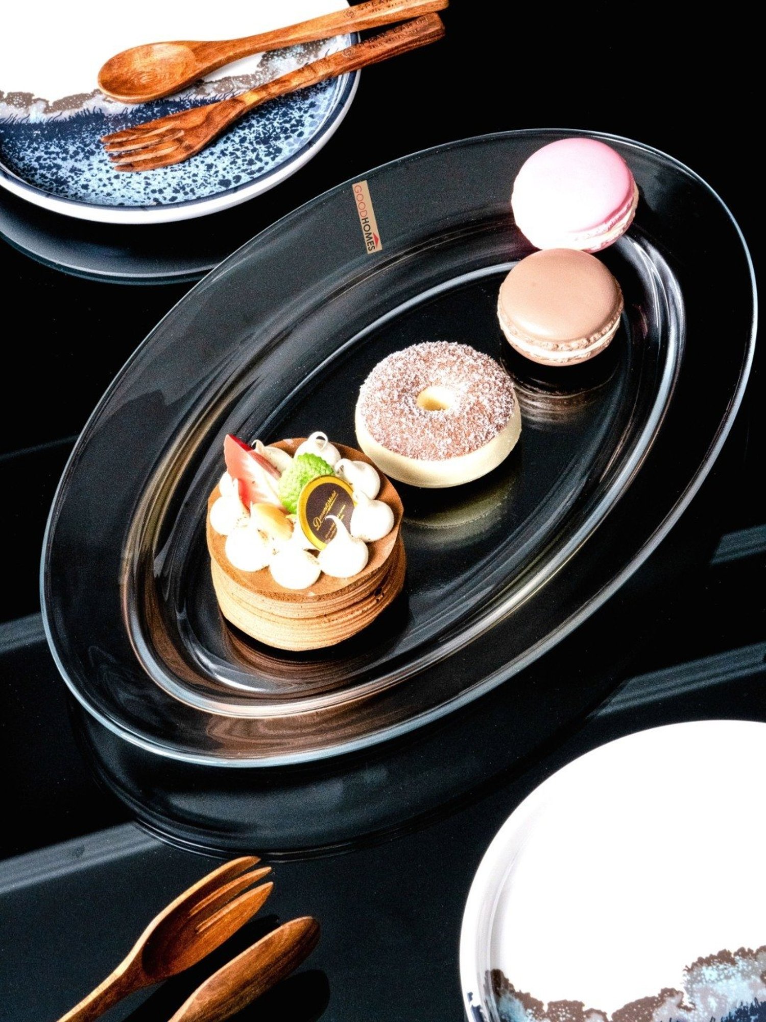 Goodhomes Black Glass Food Platter