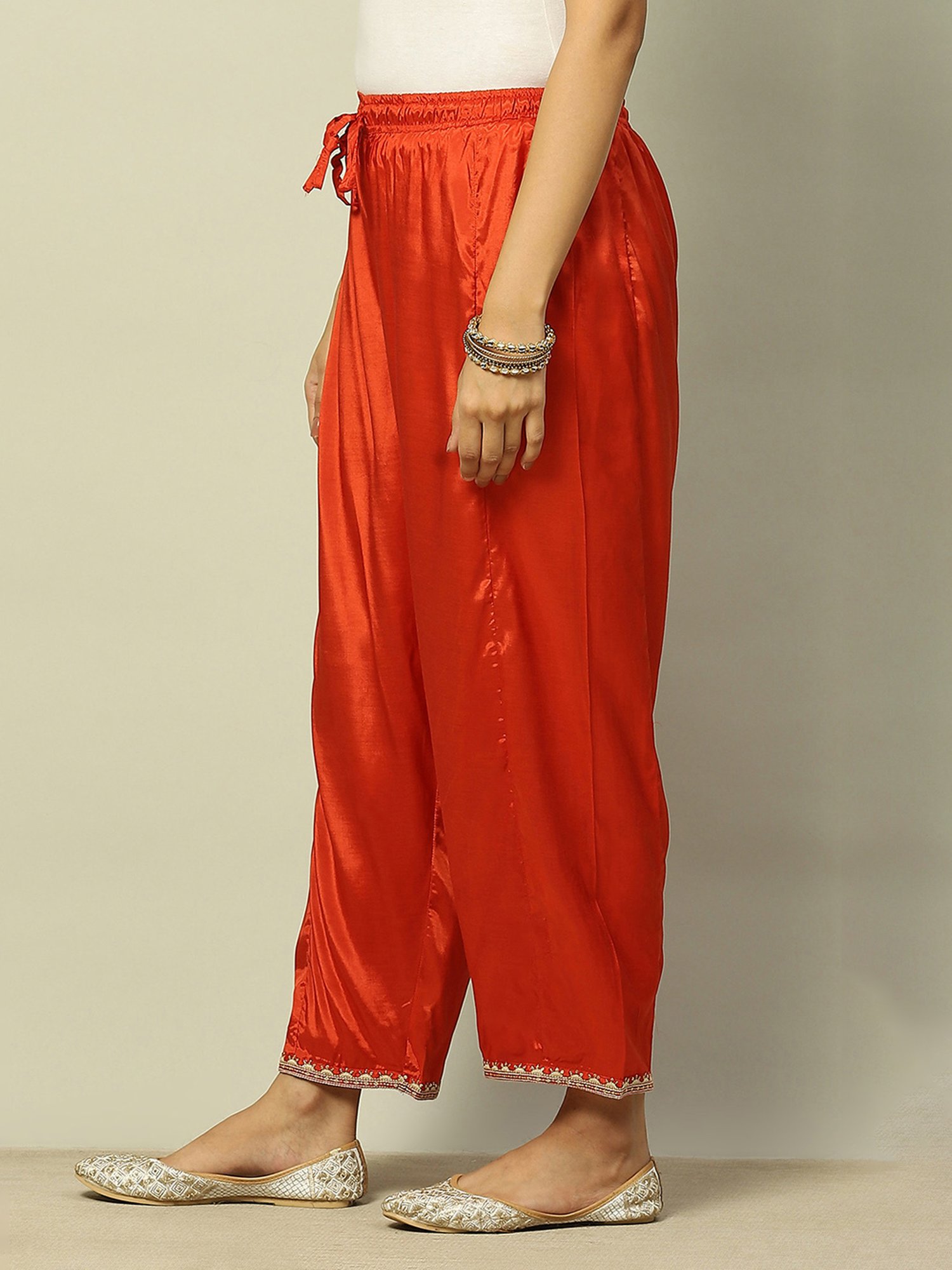 Rangriti Rust Palazzos