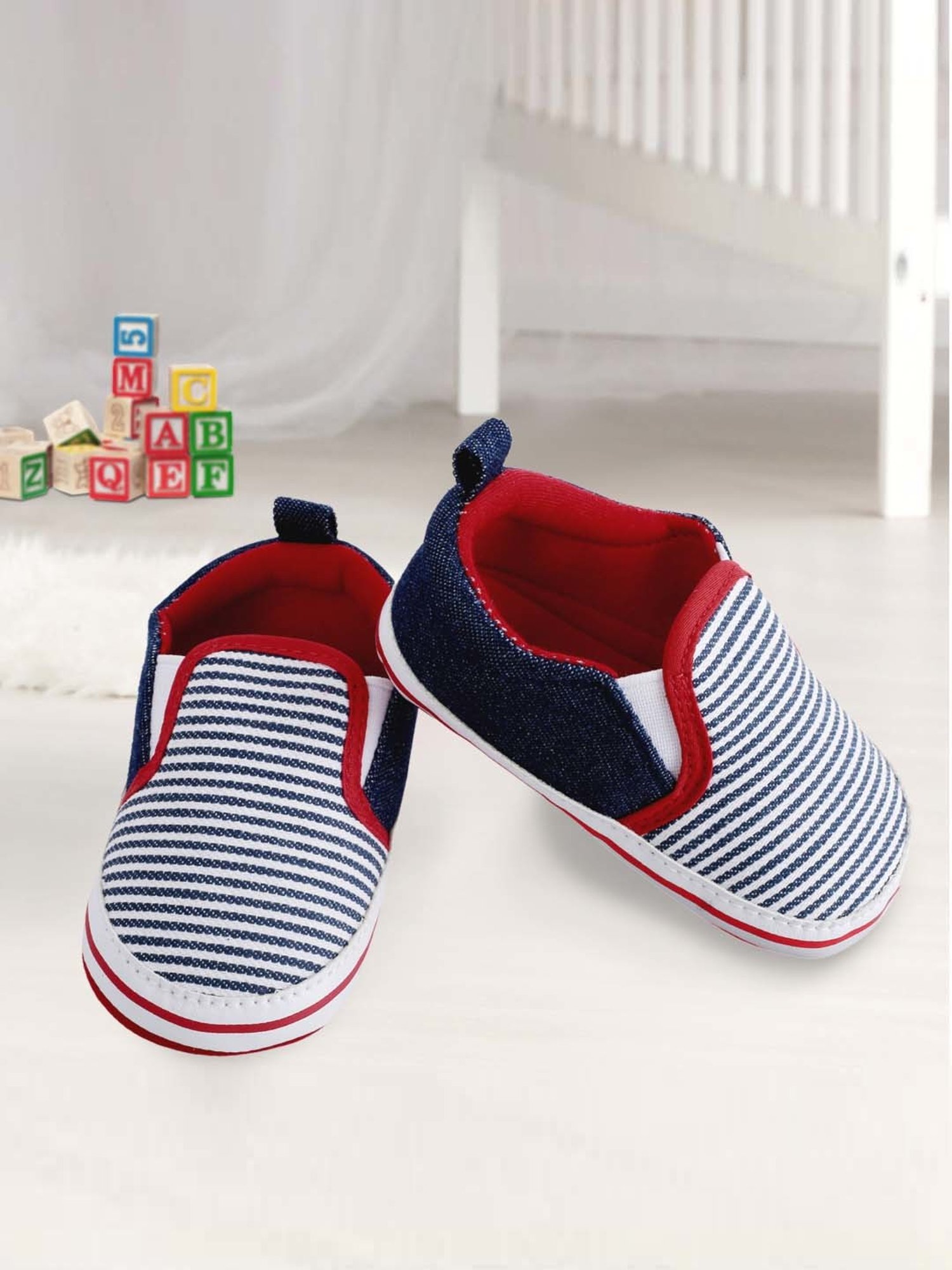 Baby Moo Kids Brown & White Velcro Shoes
