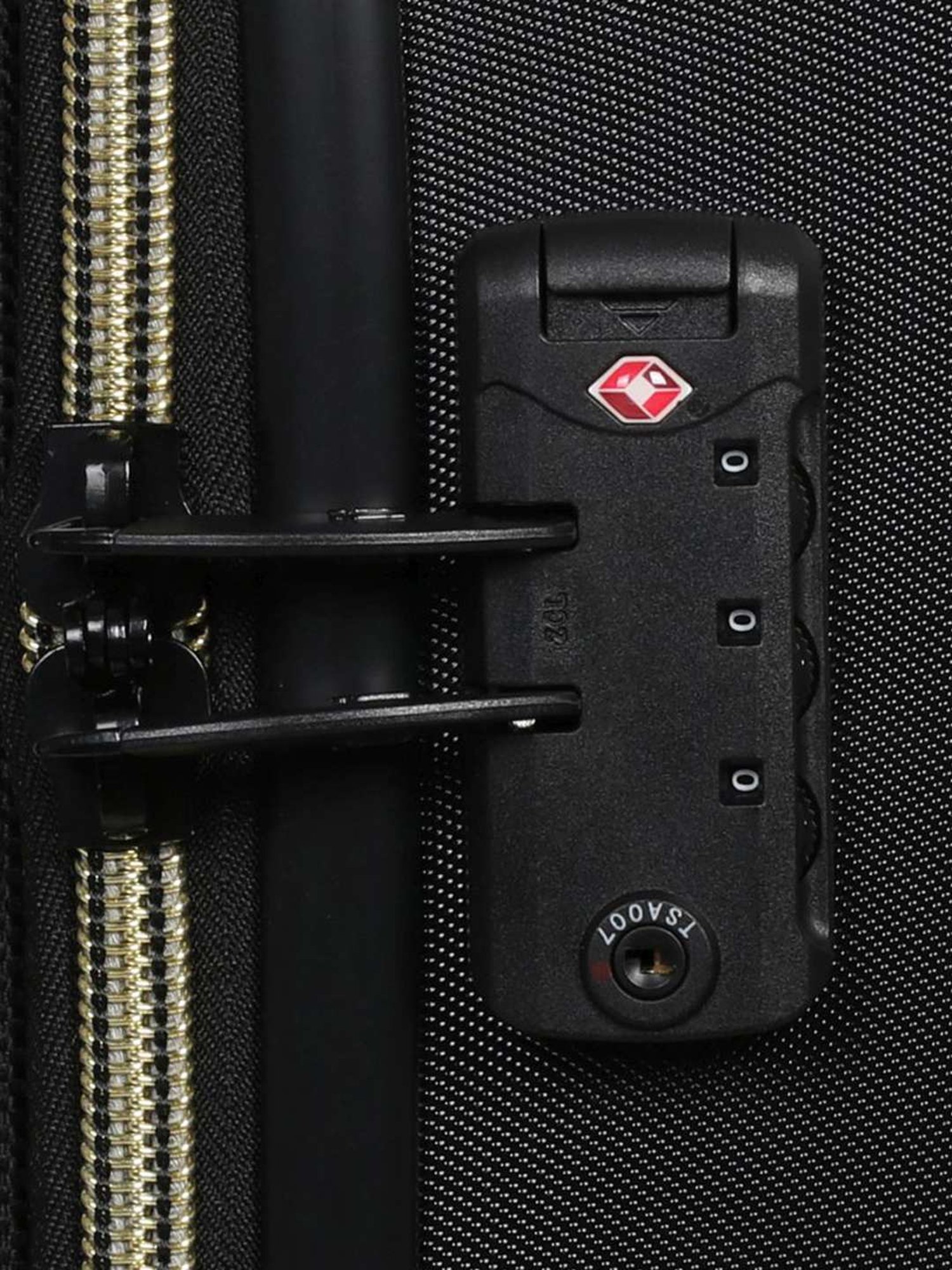 it luggage Skull Black Combo-28 & 24 inches Expandable Hardsided Luggage Trolley with TSA Lock