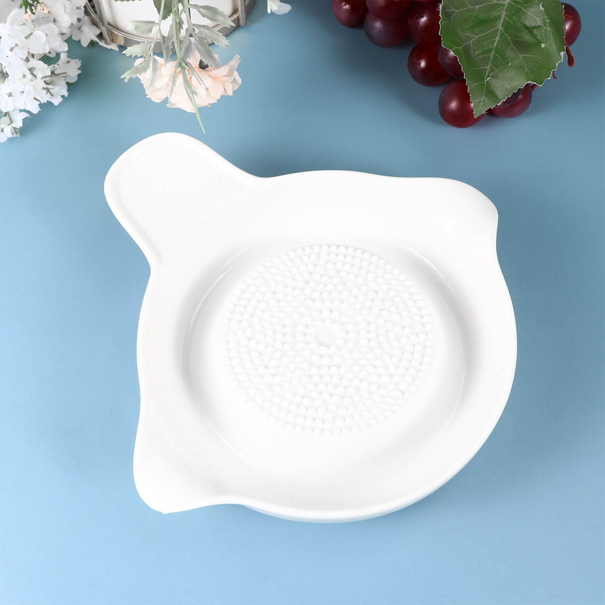 the cimple co  125' feet white : solid copper center conductor, made in the usa : rg6 coaxial cable with connectors, f81 / rf, digital coax for audio/video, cabletv, antenna, internet, satellite