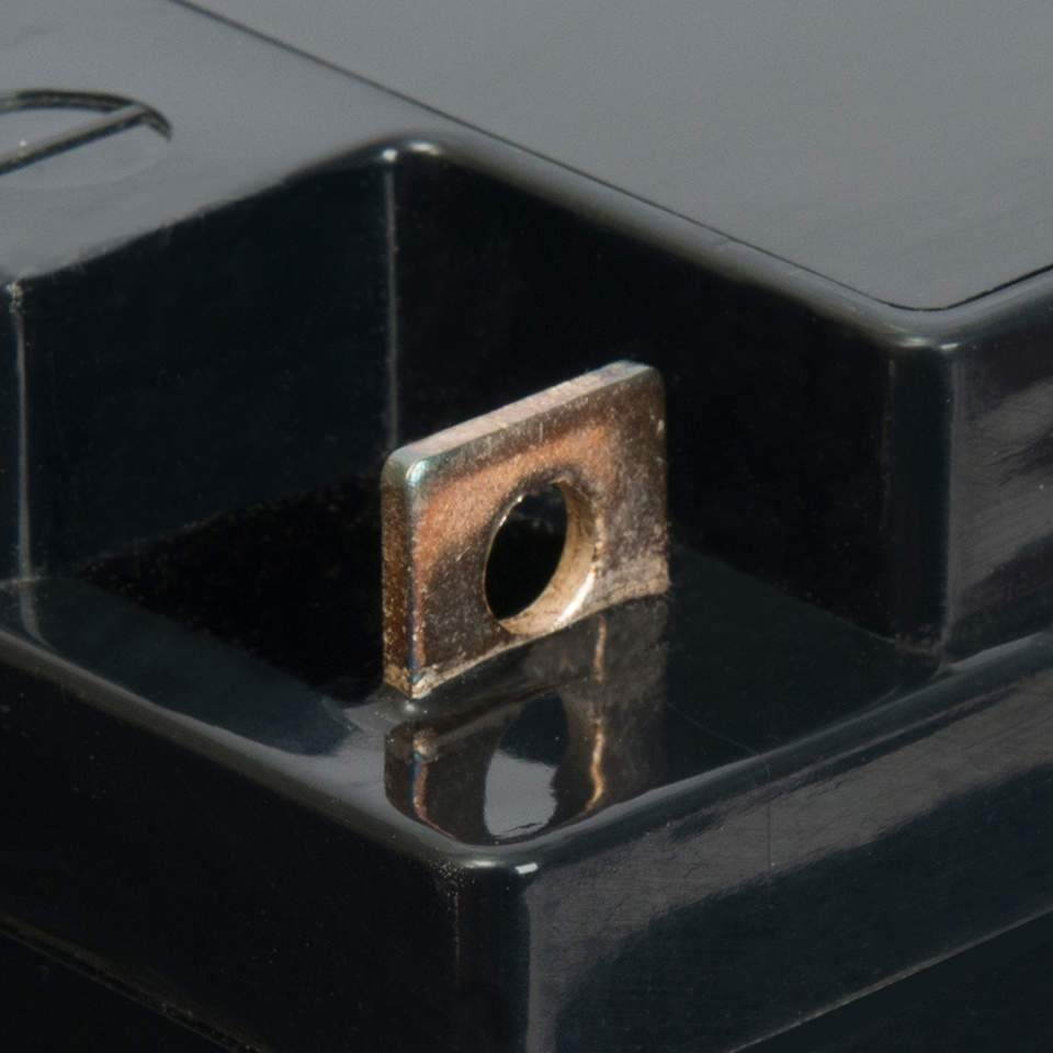 APC - IMSourcing NEW F/S Smart-UPS XL 3000VA Tower/Rack-mountable