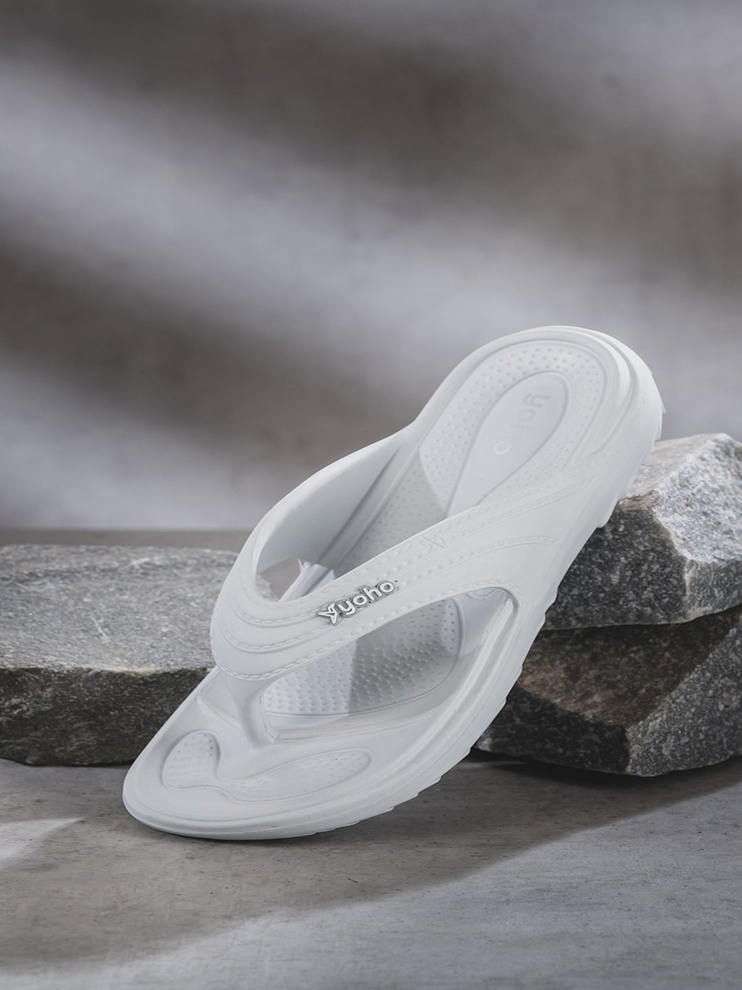 Yoho Women's Accupressure Drizzle Grey Flip Flops