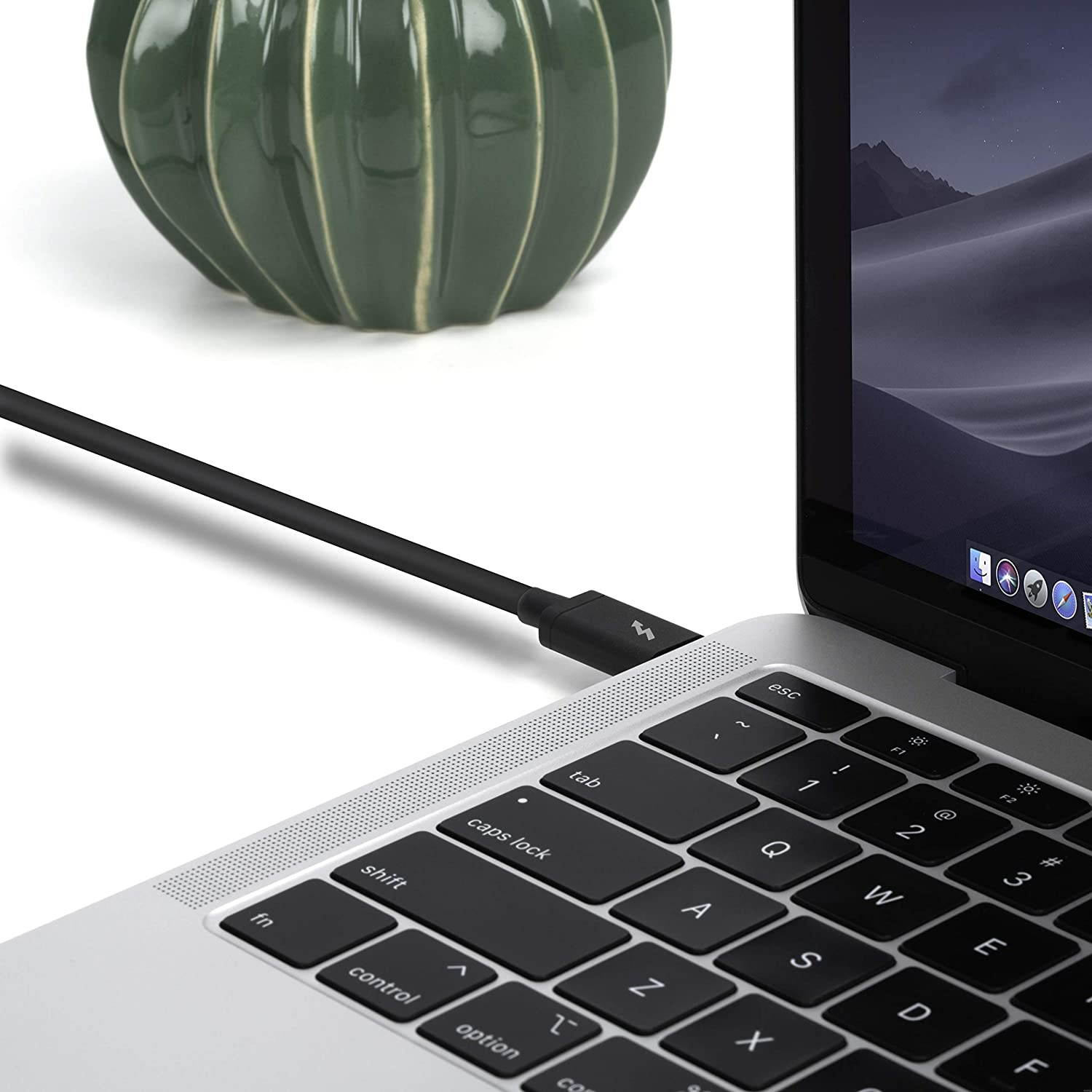 Plugable Thunderbolt 3 Cable 20Gbps Supports 100W (20V 5A) Charging 6.6ft / 2m USB C Compatible [Thunderbolt 3 Certified]