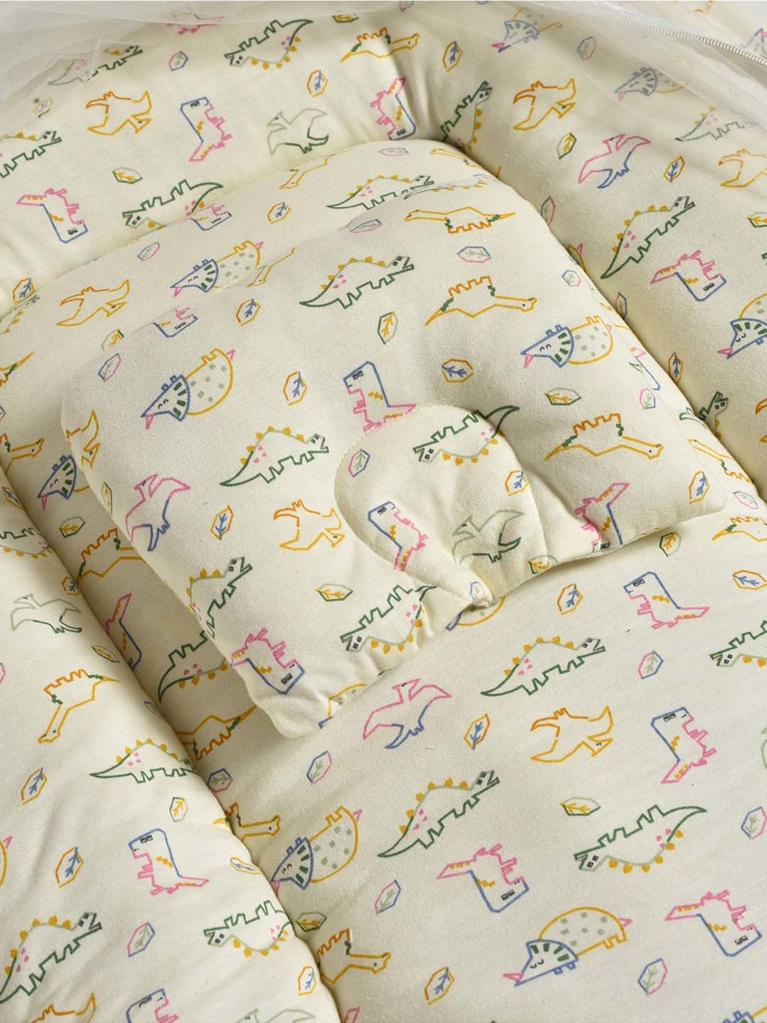 The White Willow White Infant Head Support Pillow - Set of 1