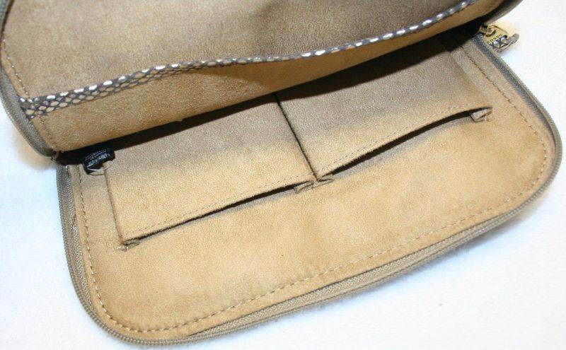 10.1'' Tablet PC 10 Core Processor IPS Screen 1960*1080 Resolution 10GB + 256GB Memory Android 10 Dual Cameras Dual SIM Card 3G Phone Calls Metal body