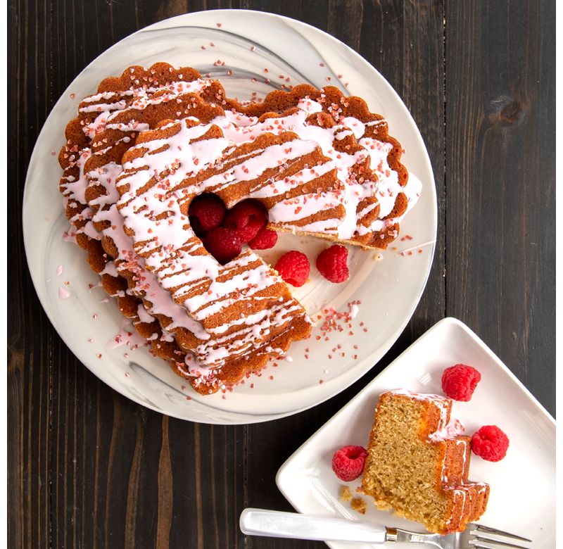 Fat Daddio's RMP-10 Anodized Aluminum Ring Mold Cake Baking Pan, 10 x 3.5 Inches