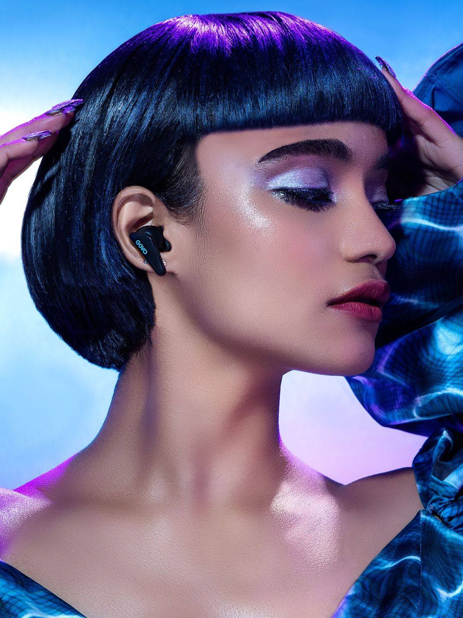 GOVO GOBUDS 600 True Wireless Earbuds with Mic (Black)