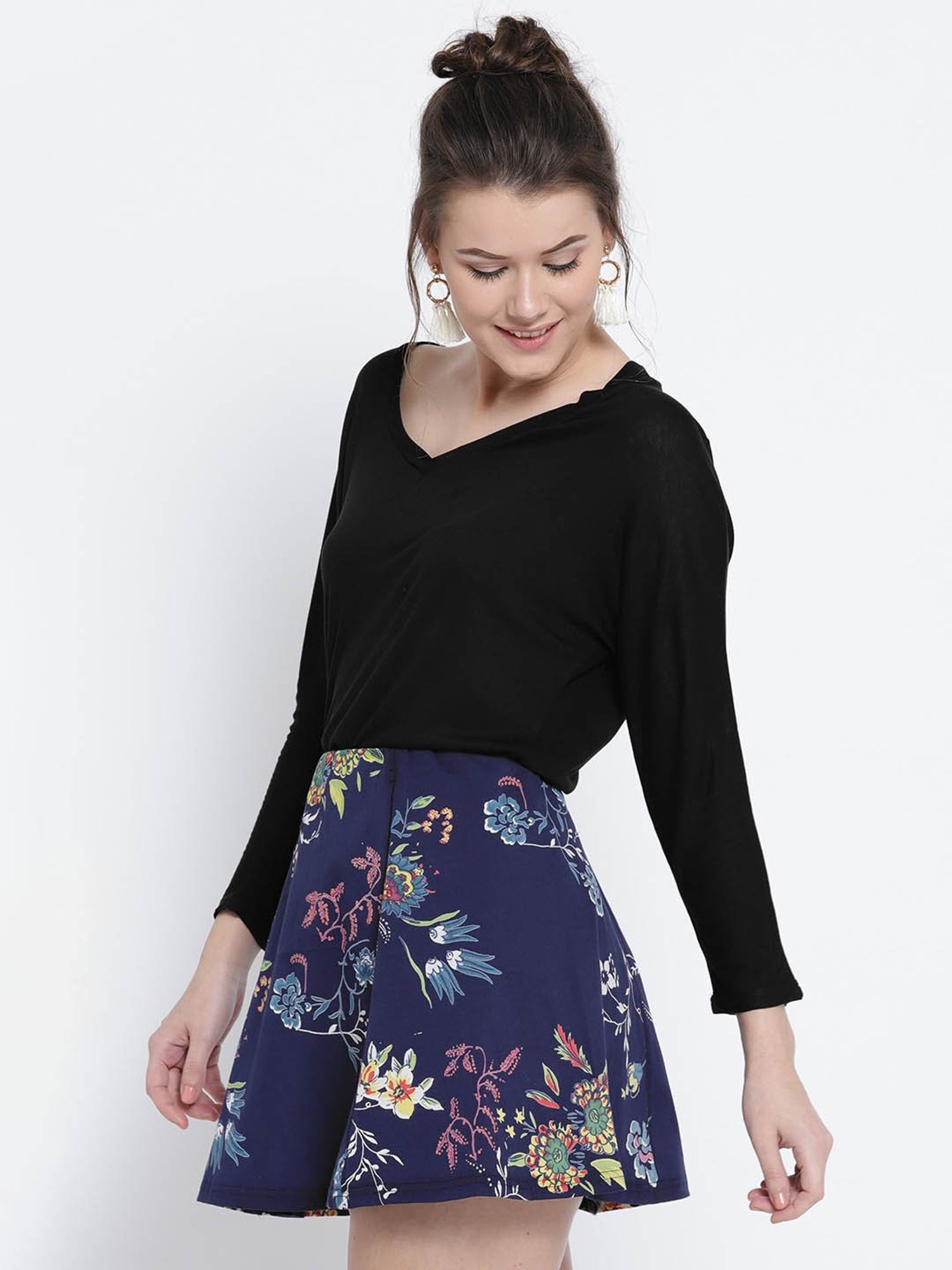 Sera Black Regular Fit Top