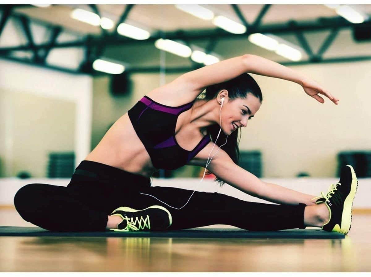 ERTDDE Wired Earphones Stereo Sound in-Ear Earbuds with 3.5mm Headphones Plug Microphone Volume Control for Sports Workout Compatible with Cell Phones Tablets Laptops (2 Pack)