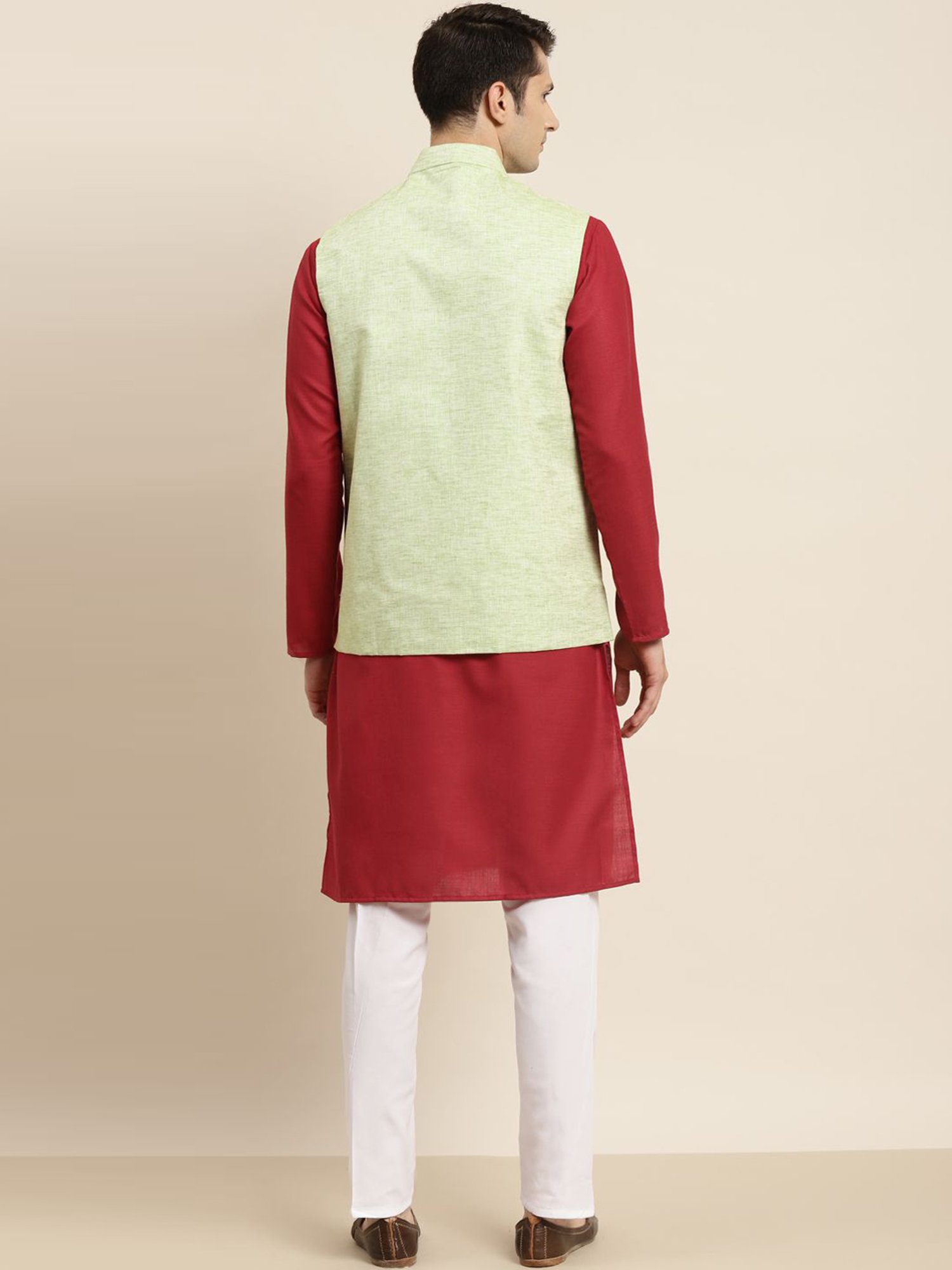 Sojanya Red & Green Regular Fit Kurta Set With Jacket