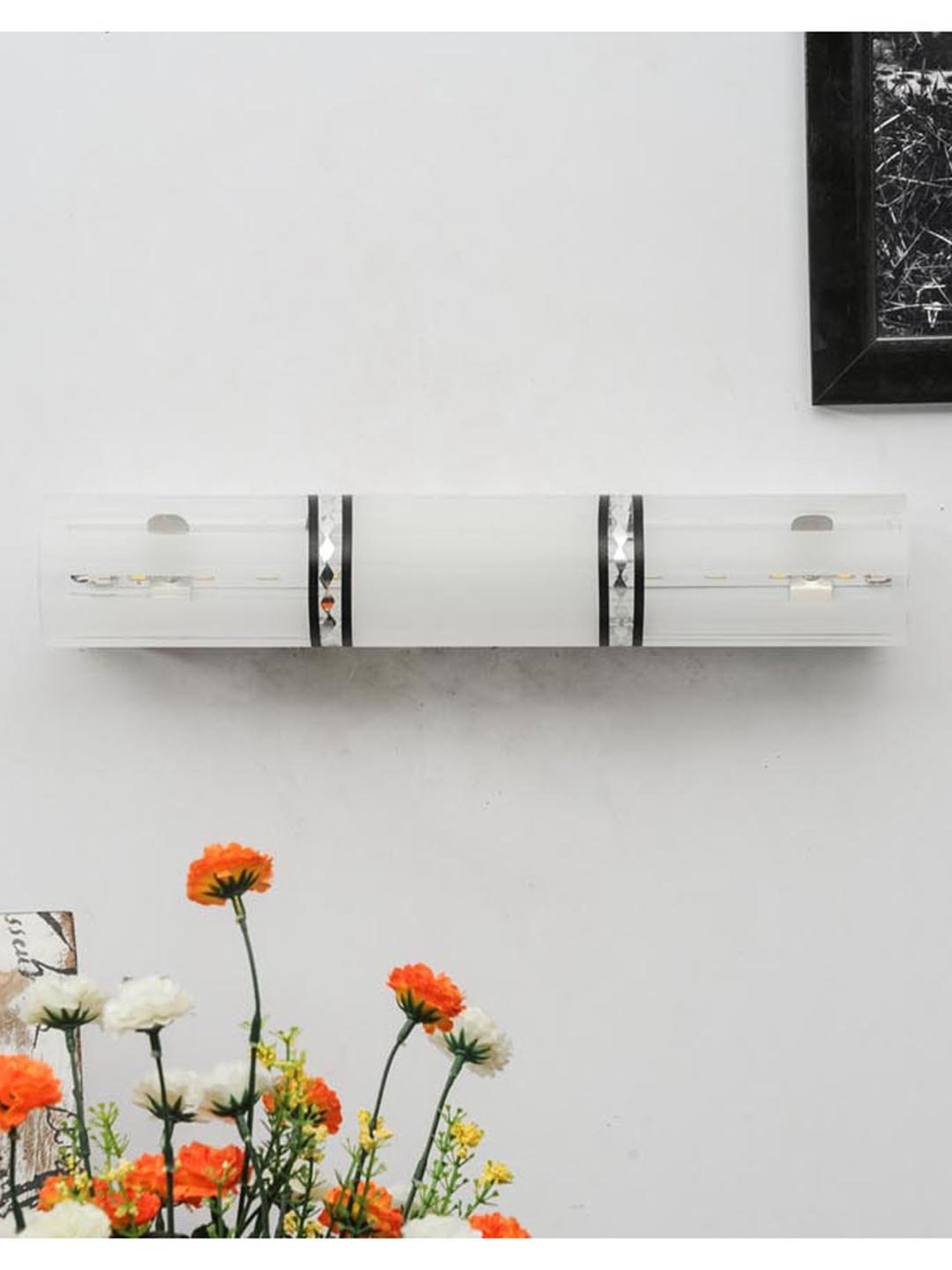 Kapoor E Illuminations Damarcus Elite Trio White Glass Mirror Light - Set of 1