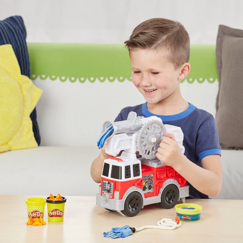 Play-Doh Wheels Firetruck 5pk