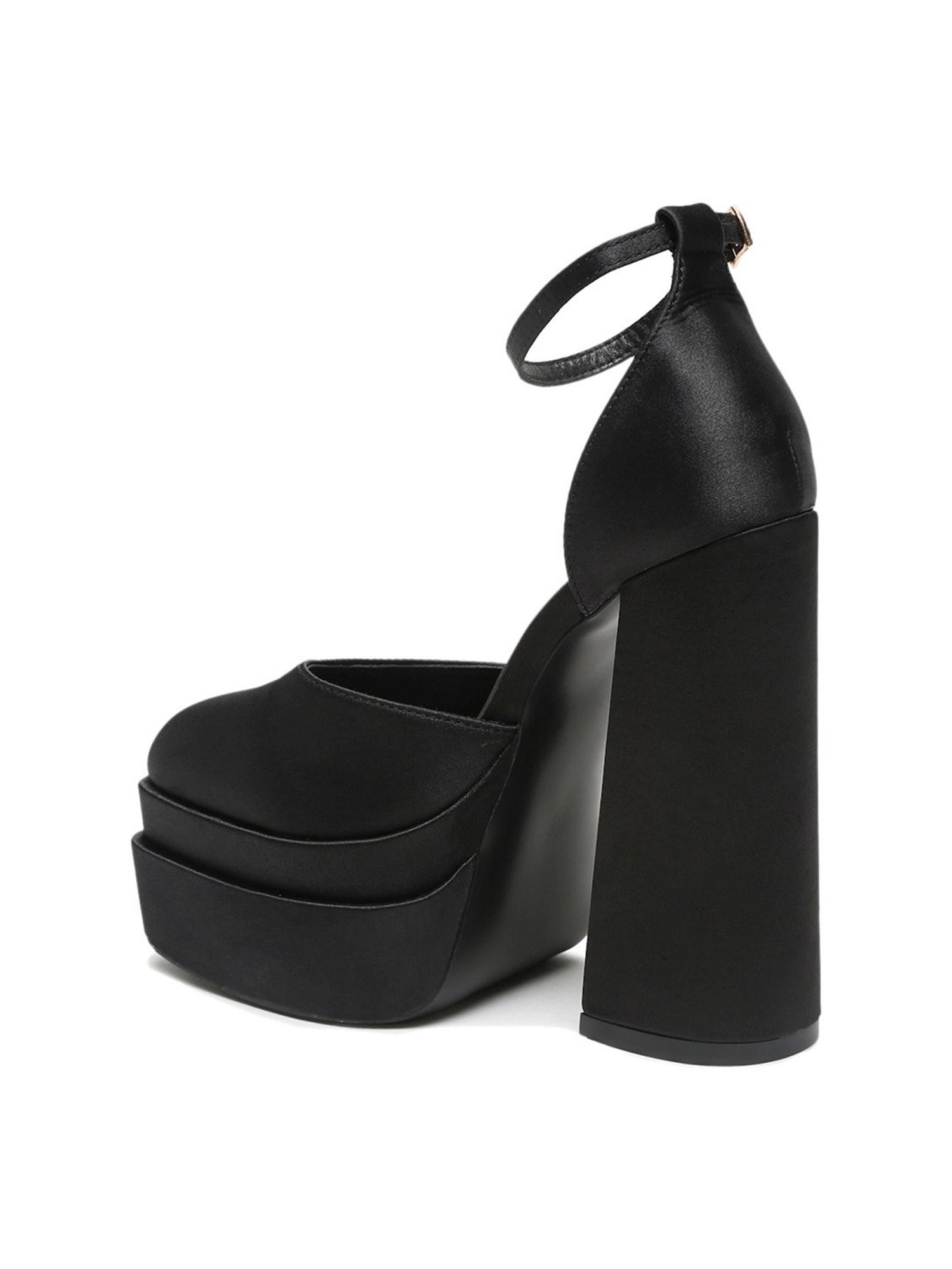 Flat N Heels Women's Black Ankle Strap Sandals