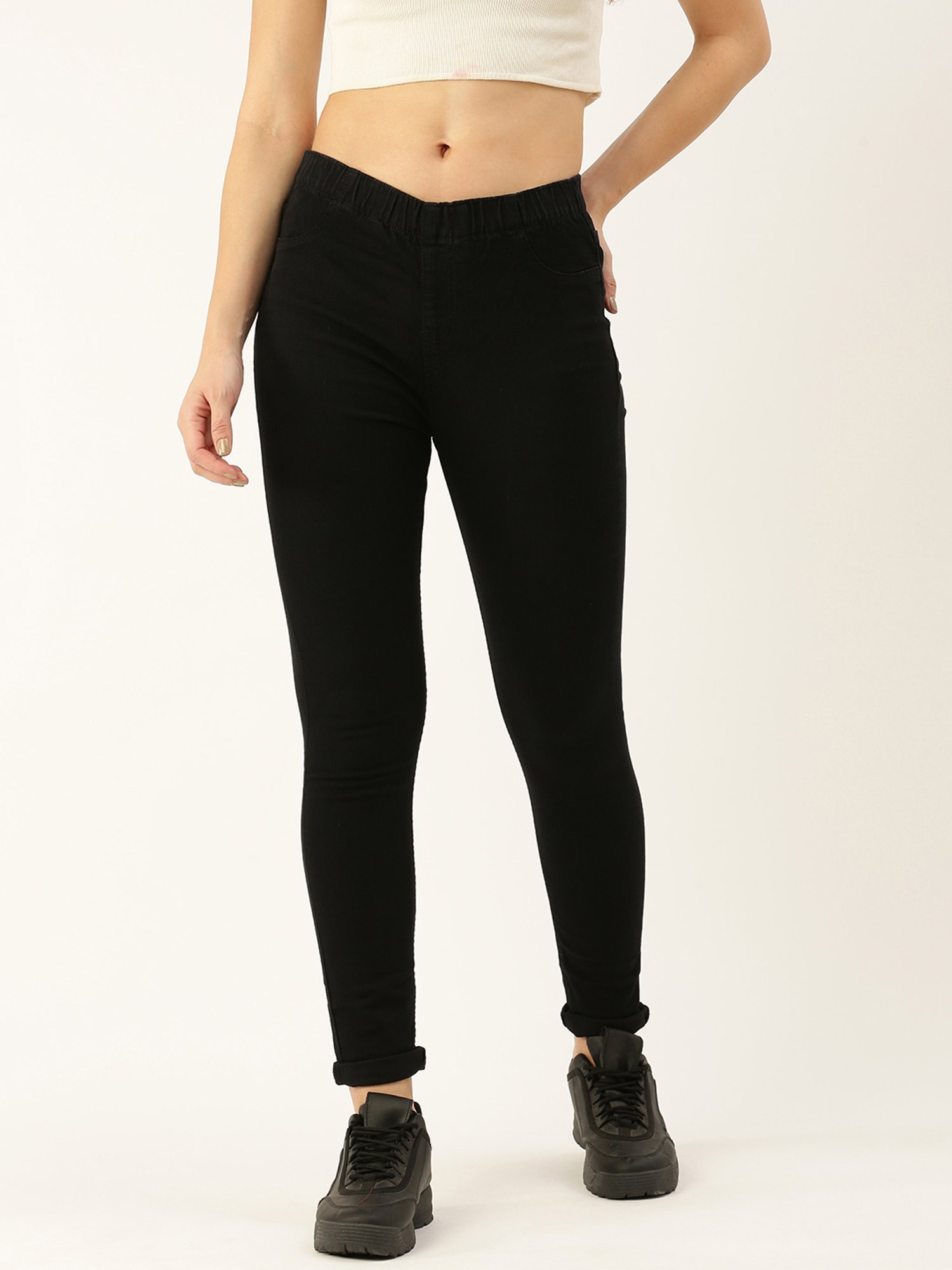 Amukti Black Mid Rise Jeggings