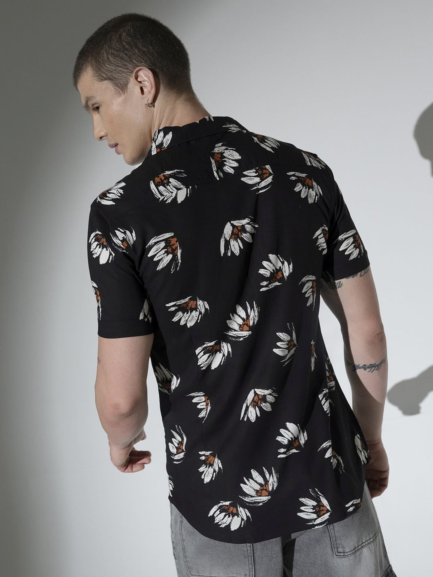 Hubberholme Multicolored Boxy Fit Printed Shirt