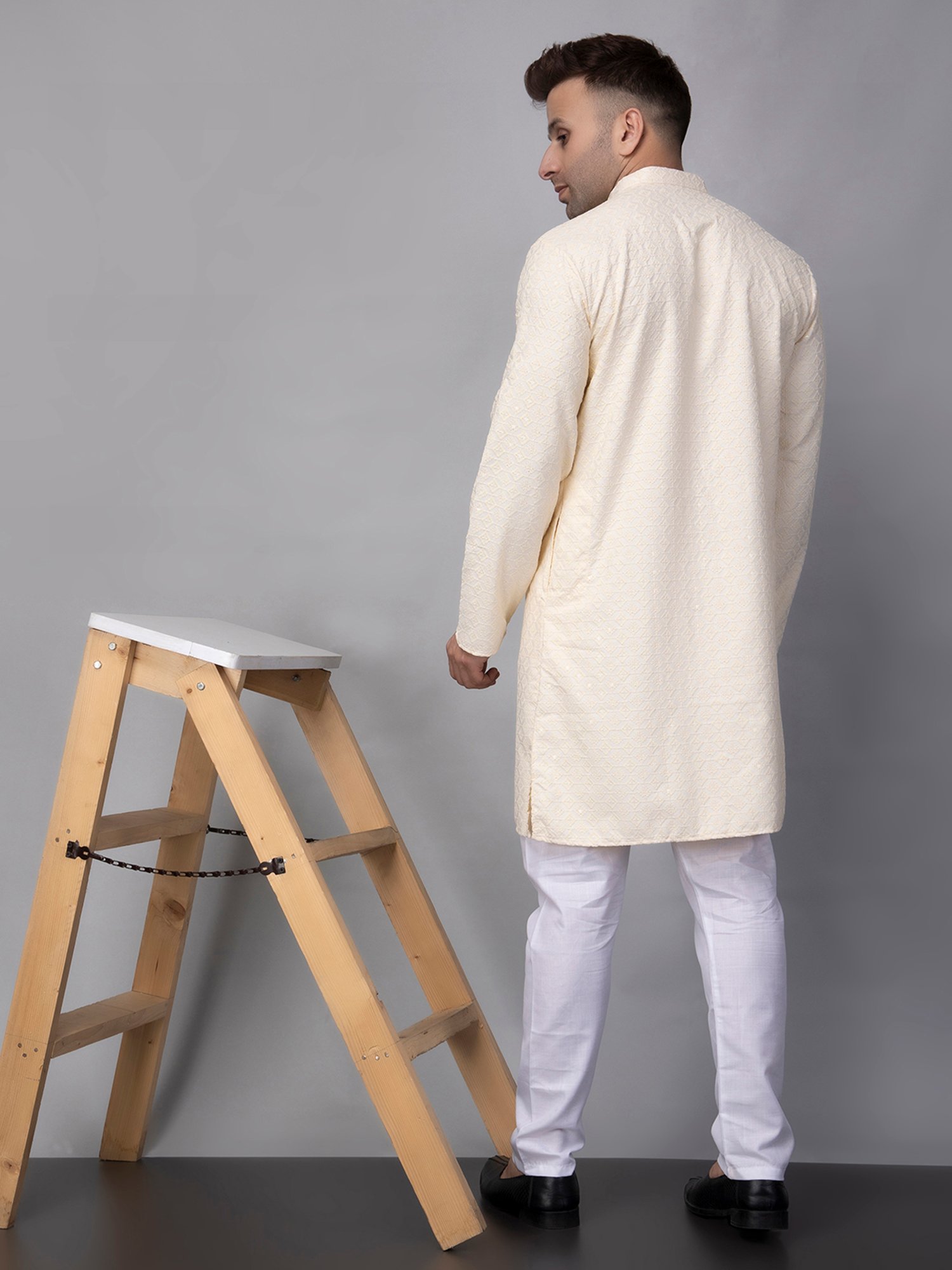 Hangup Cream & White Regular Fit Embroidered Kurta & Pyjamas Set