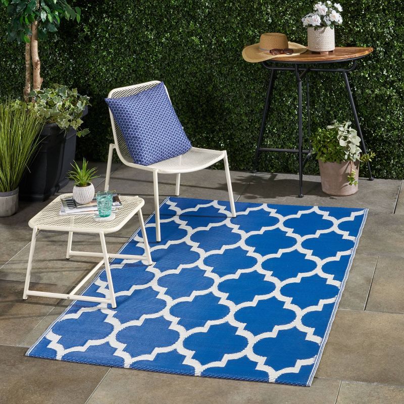 4'x6' Anillo Outdoor Modern Scatter Rug Night Blue/White - Christopher Knight Home