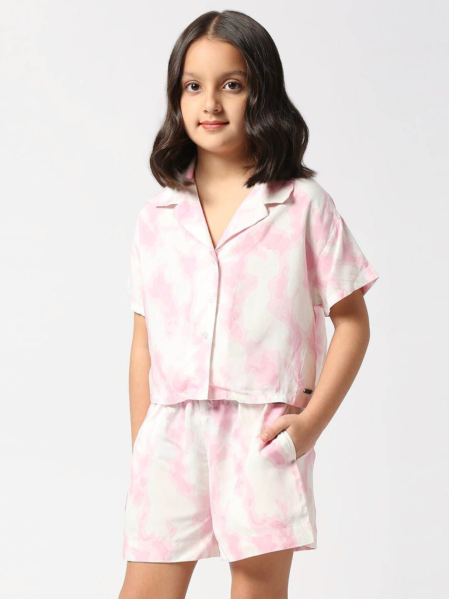 LilPicks Kids Yellow Solid Crop Top