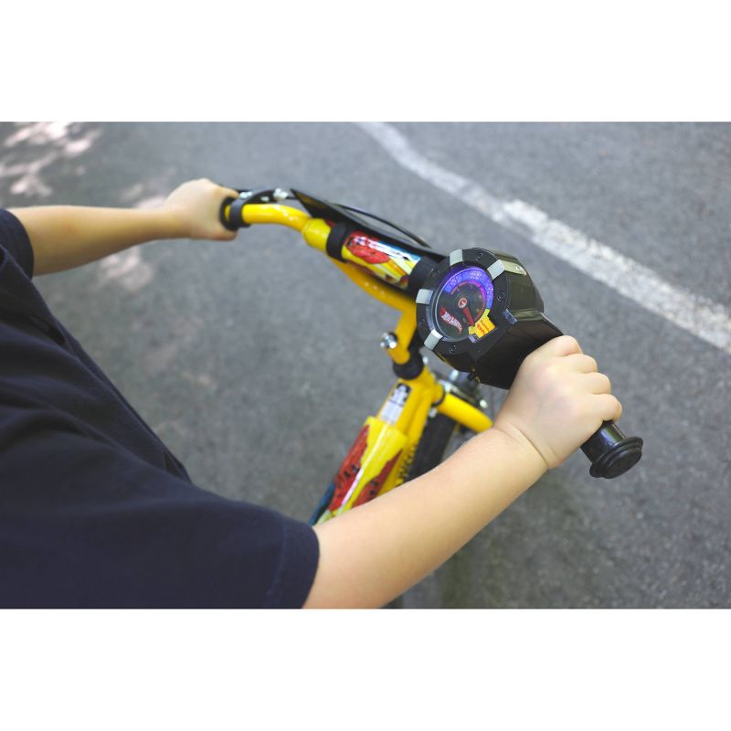 Hot Wheels 18" Kids' Bike